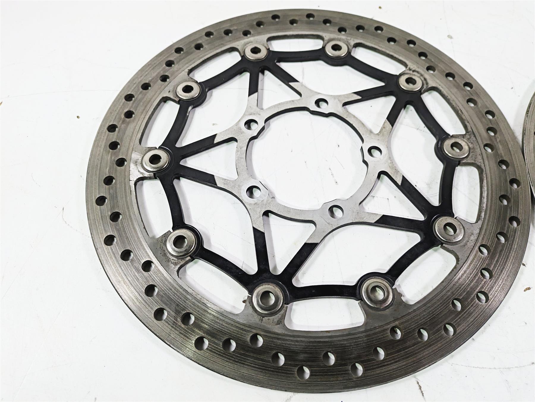 2019 Triumph Speed Triple RS 1050 Front Brake Disc Set 320mm 4.4mm T2022058 {{ shop.shopifyCountryName }} - Mototech271