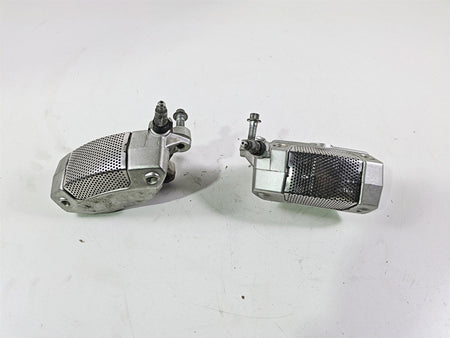 2011 Harley Touring FLHTCUSE CVO E-Glide Front Brake Calipers 42938-08 42939-08 {{ shop.shopifyCountryName }} - Mototech271