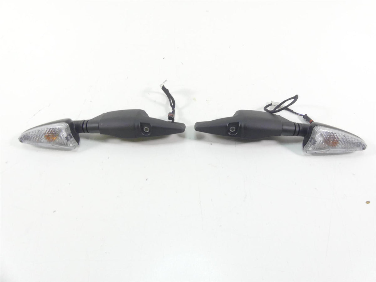 2017 BMW RnineT Racer K32 Front Blinker & Mounts Set 63138534357 63138534356 {{ shop.shopifyCountryName }} - Mototech271