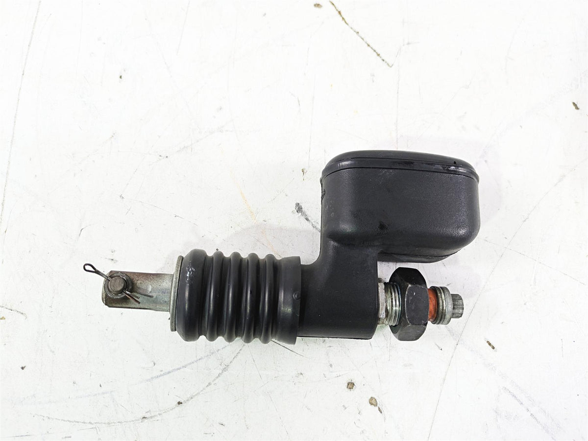 2016 Harley FLSTC Softail Heritage Rear Brake Master Cylinder 41767-05E {{ shop.shopifyCountryName }} - Mototech271