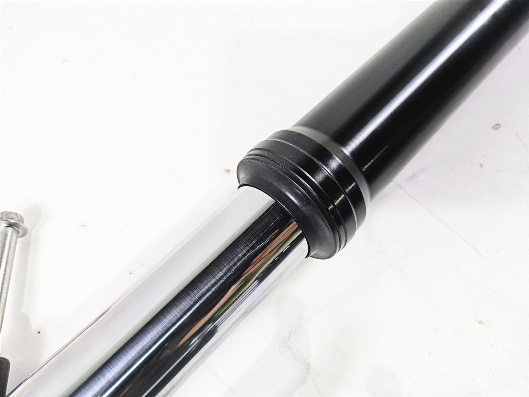2022 Kawasaki ZR900RS Cafe Straight Front Fork Leg Suspension Set 44071-1340-59P {{ shop.shopifyCountryName }} - Mototech271