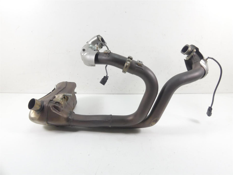 2022 Indian FTR1200 S Oem Exhaust Header Manifold Pipe Chamber Set -Read 1263578 {{ shop.shopifyCountryName }} - Mototech271