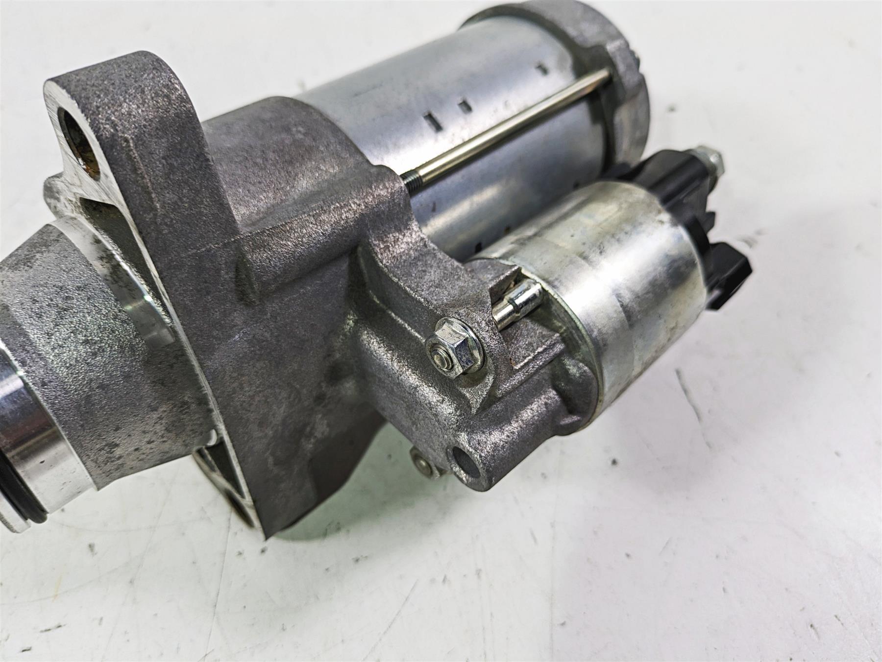 2021 Harley Softail FLSL Slim Engine Starter Motor 31400056 {{ shop.shopifyCountryName }} - Mototech271