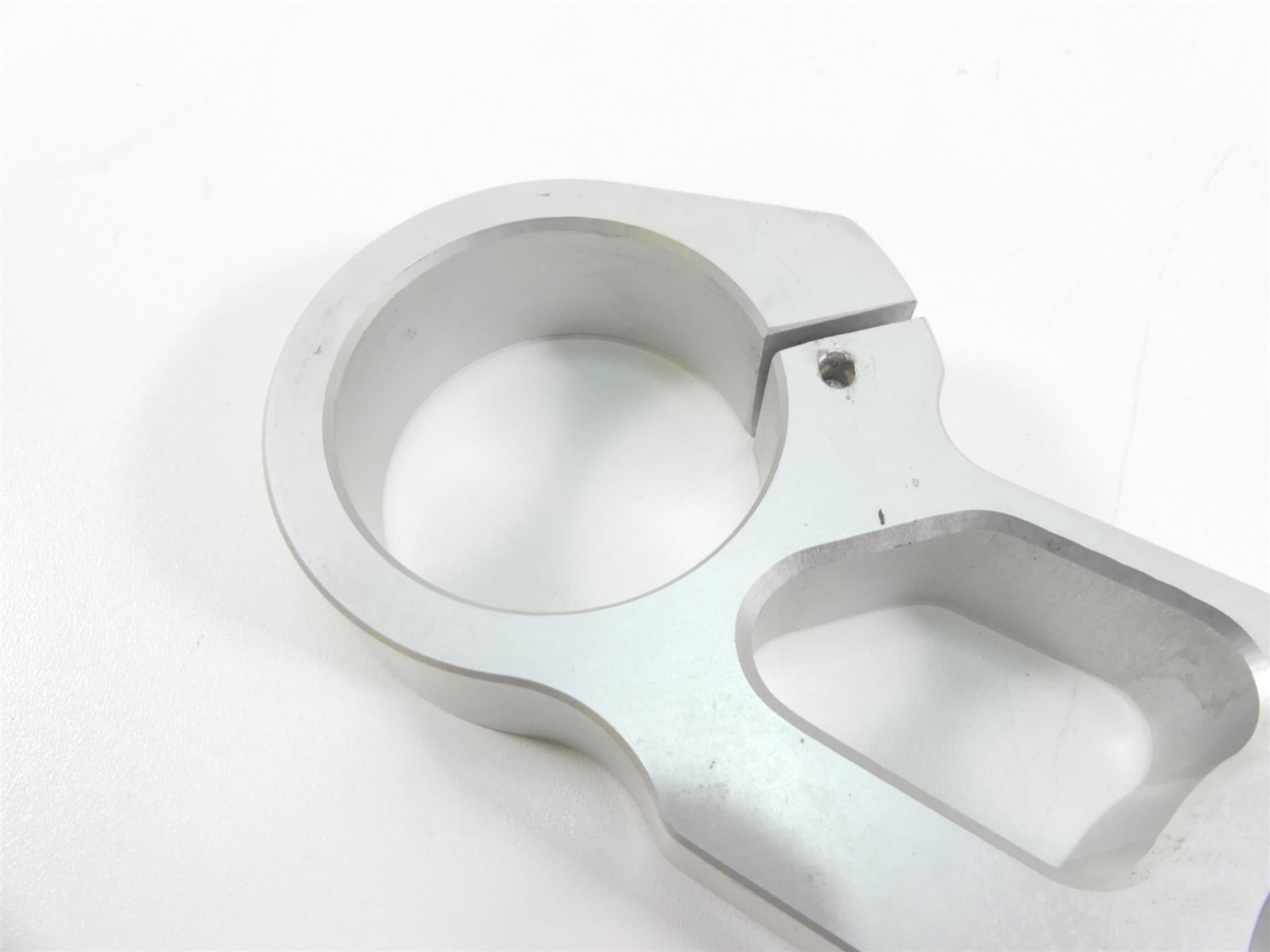 2004 Ducati 999 SBK Upper Triple Tree Steering Clamp 34110351A {{ shop.shopifyCountryName }} - Mototech271