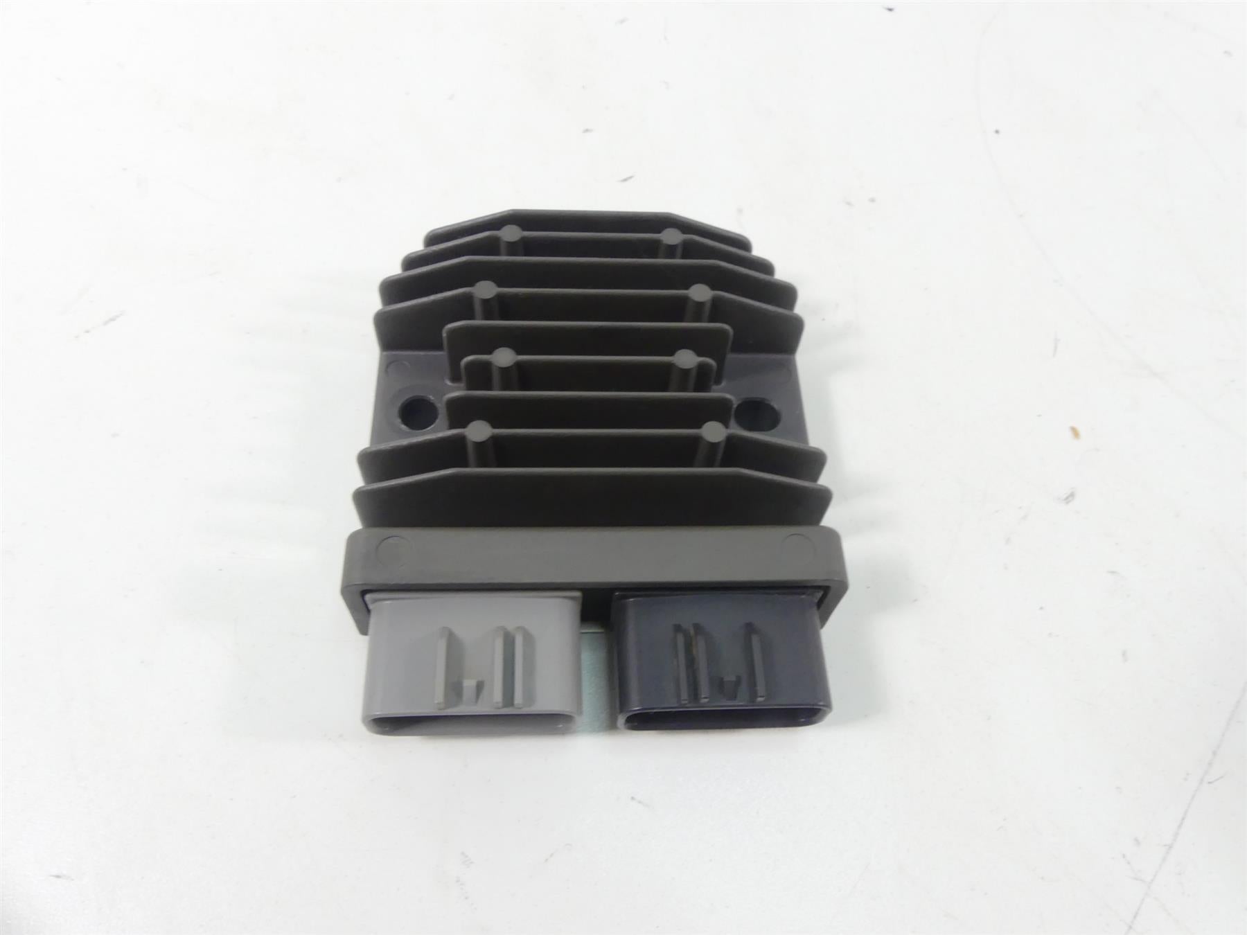 2018 Yamaha YXZ1000R EPS SS Rectifier Voltage Regulator FH020AA 1D7-81960-01-00 | Mototech271