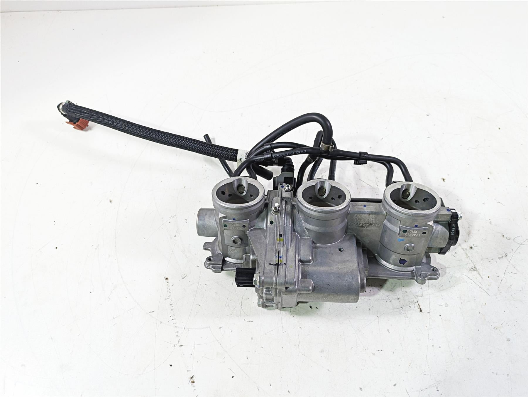 2023 Triumph Street Triple 765 RS Keihin Throttle Body Fuel Injection T1243415 {{ shop.shopifyCountryName }} - Mototech271