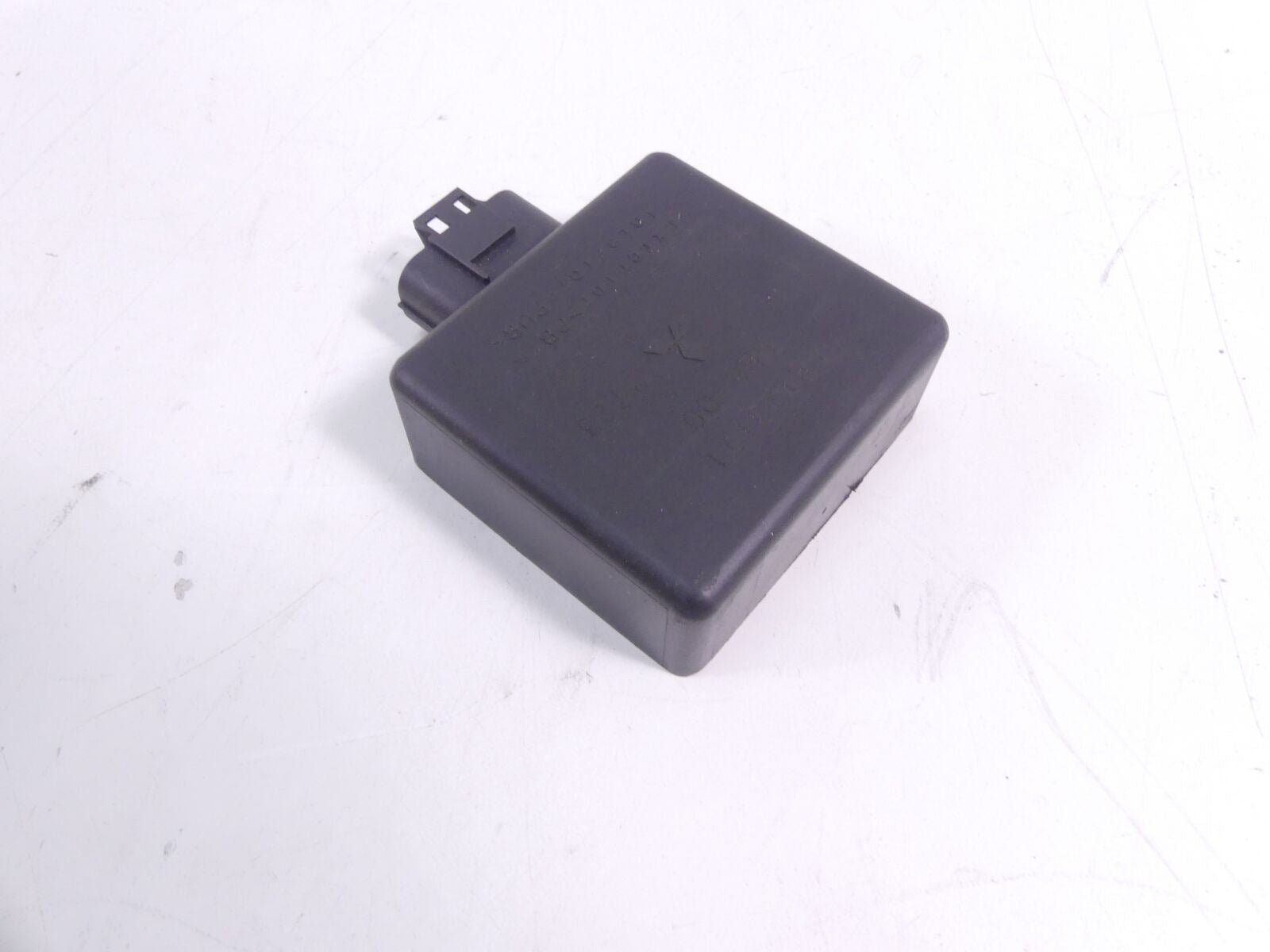 2014 Yamaha Waverunner VXR VX1800 Security Receiver Module Box SKEA5S-02 F8T7317 {{ shop.shopifyCountryName }} - Mototech271