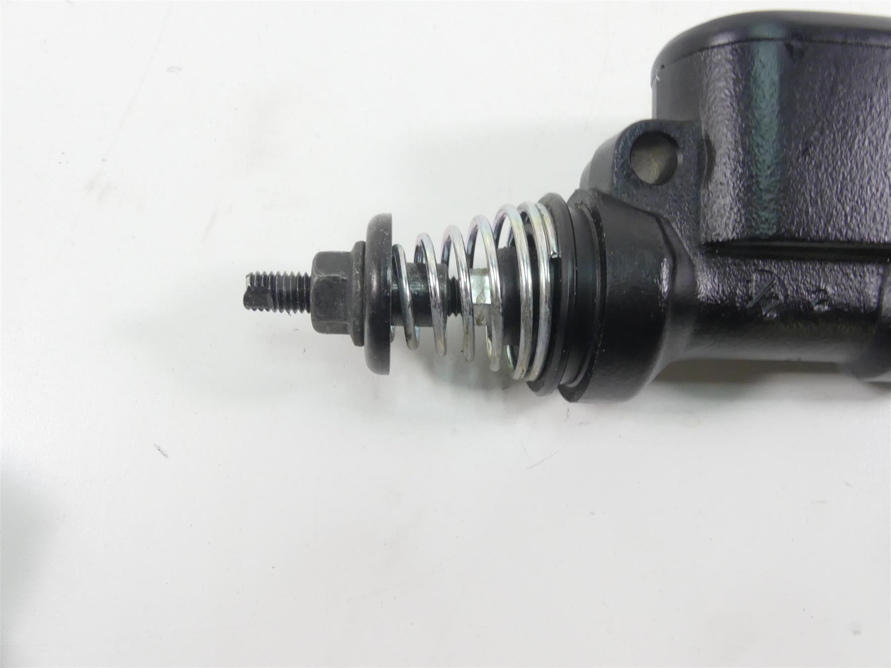 2018 Harley Sportster XL1200 Custom Rear Brake Master Cylinder 1/2" 41700025 {{ shop.shopifyCountryName }} - Mototech271