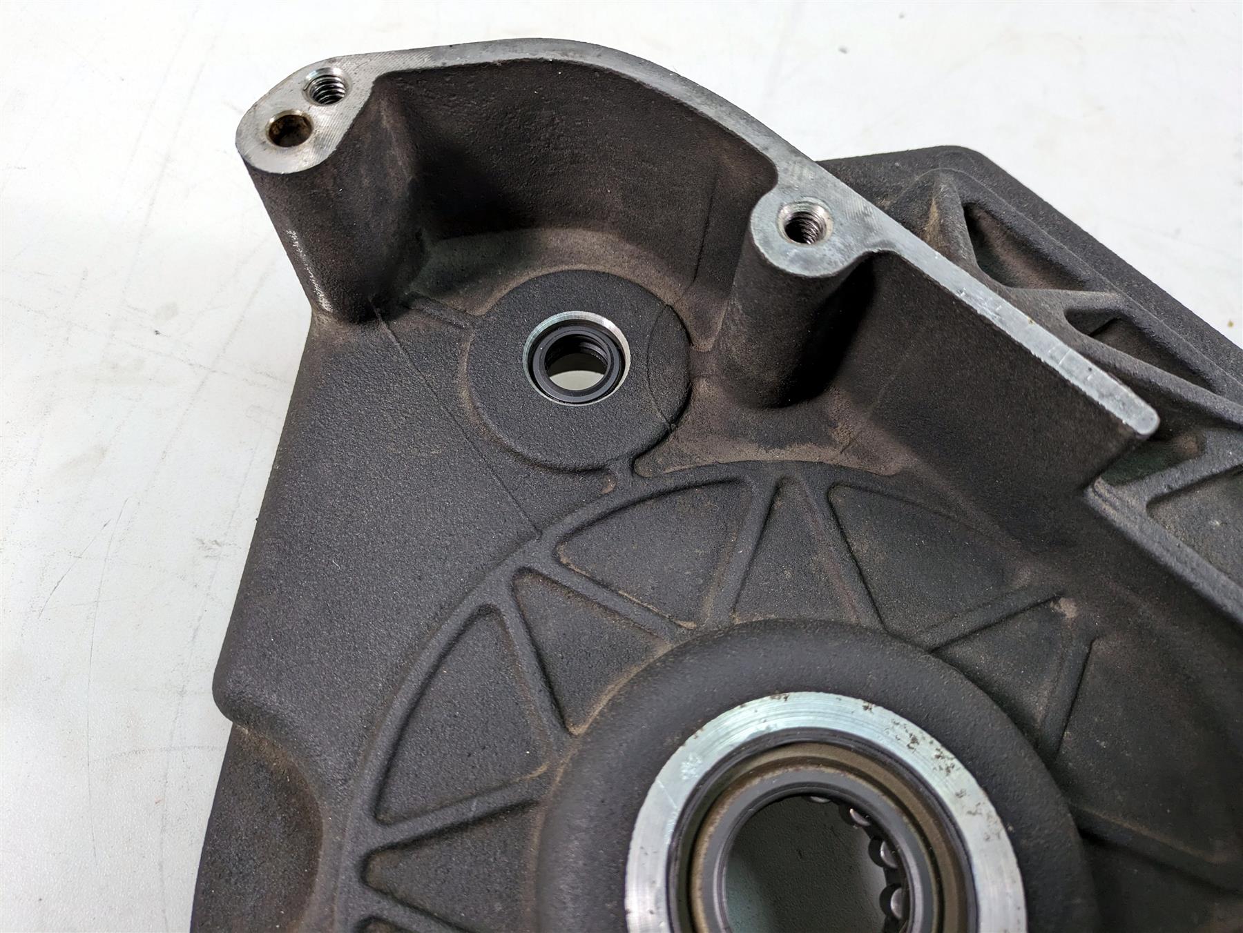 2000 Harley Dyna FXDL Low Rider Inner Primary Drive Clutch Cover Mid 60681-94A {{ shop.shopifyCountryName }} - Mototech271