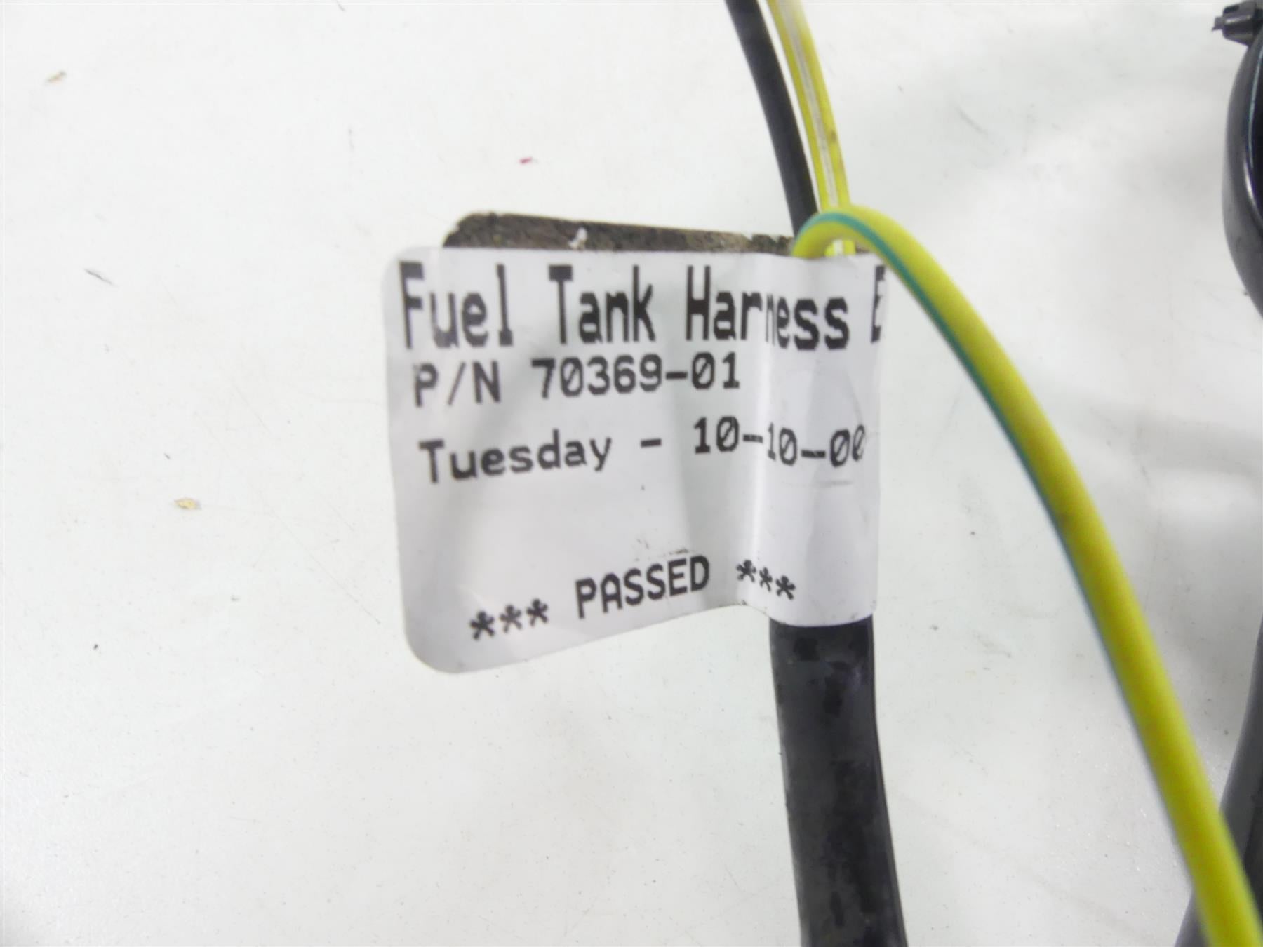 2001 Harley Touring FLHRCI Road King Engine Efi Wiring Harness - No Cut 70233-01 {{ shop.shopifyCountryName }} - Mototech271