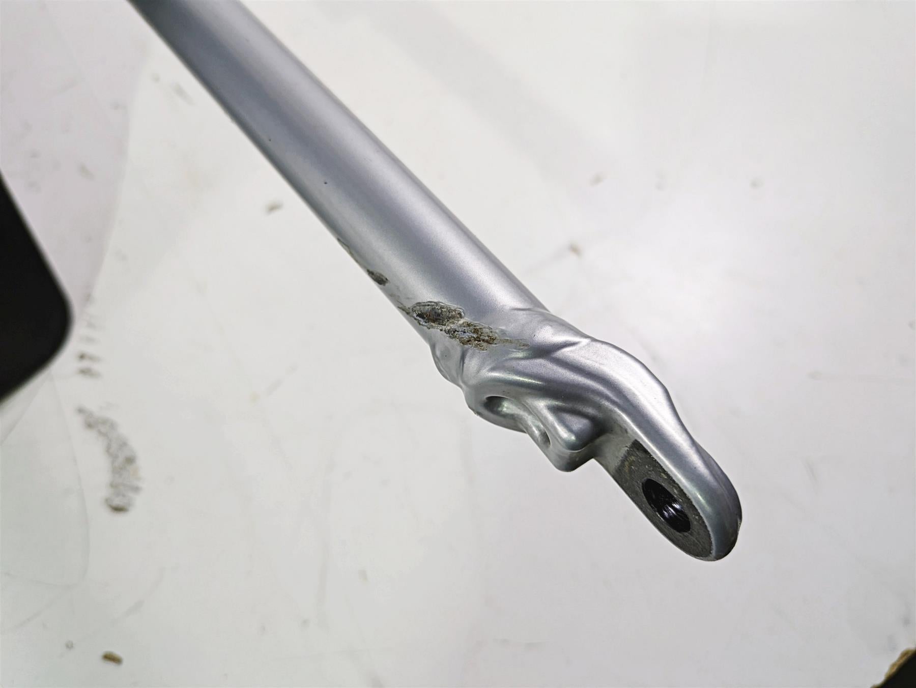 2016 BMW R1200GS GSW K50 Subframe Sub Frame & Inner Fender 46518354222 {{ shop.shopifyCountryName }} - Mototech271