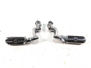 2006 Harley Touring FLHTCUI Electra Glide Highway Footpeg Willi G Skull 50370-04 | Mototech271