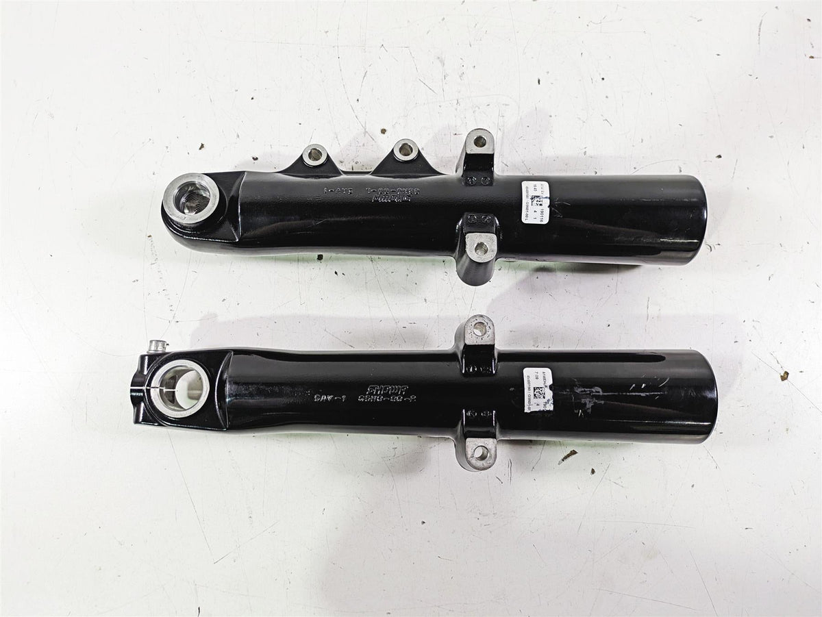 2019 Harley FLHCS Softail Heritage Front Fork Lowers 49Mm Read 45400190 45400189 {{ shop.shopifyCountryName }} - Mototech271