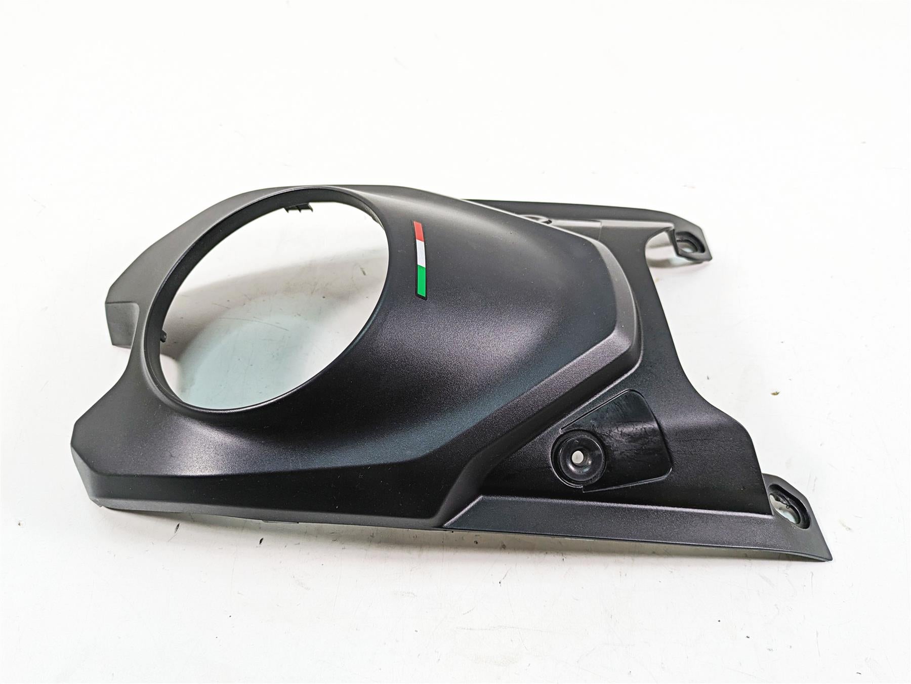 2020 Ducati Hypermotard 950 SP Center Fuel Tank Fairing Cover Cowl 48019421A {{ shop.shopifyCountryName }} - Mototech271