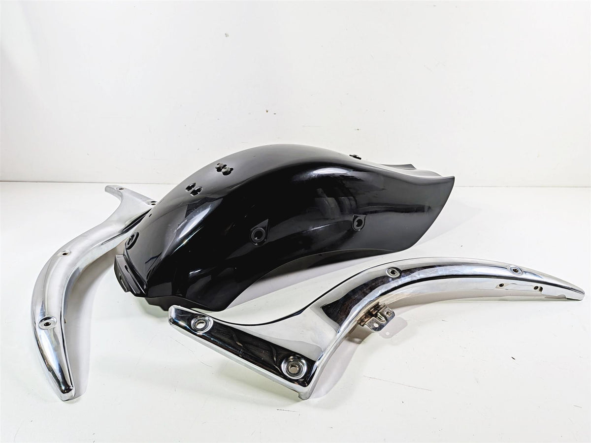 2005 Suzuki VZ800 M50 Boulevard Rear Fender & Side Chrome Struts 63110-39G02 {{ shop.shopifyCountryName }} - Mototech271
