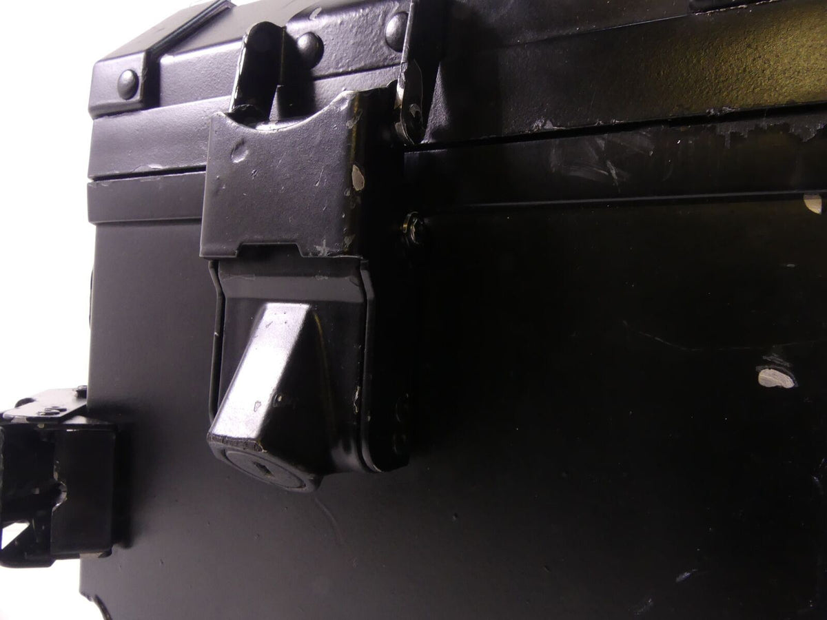 2010 BMW R1200GS Adventure K255 Left Saddlebag Saddle Bag Case 77418566457 {{ shop.shopifyCountryName }} - Mototech271