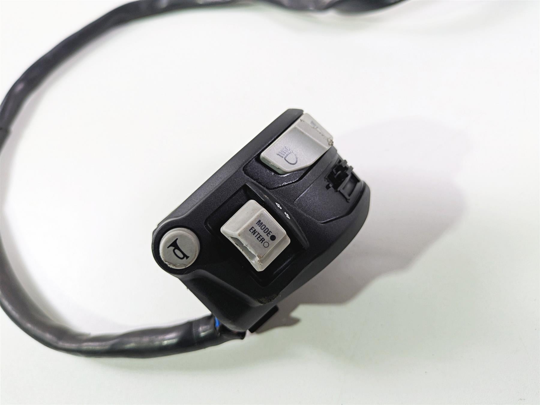 2022 Ducati Streetfighter V2 Left Hand Control Switch Light 65110242D {{ shop.shopifyCountryName }} - Mototech271