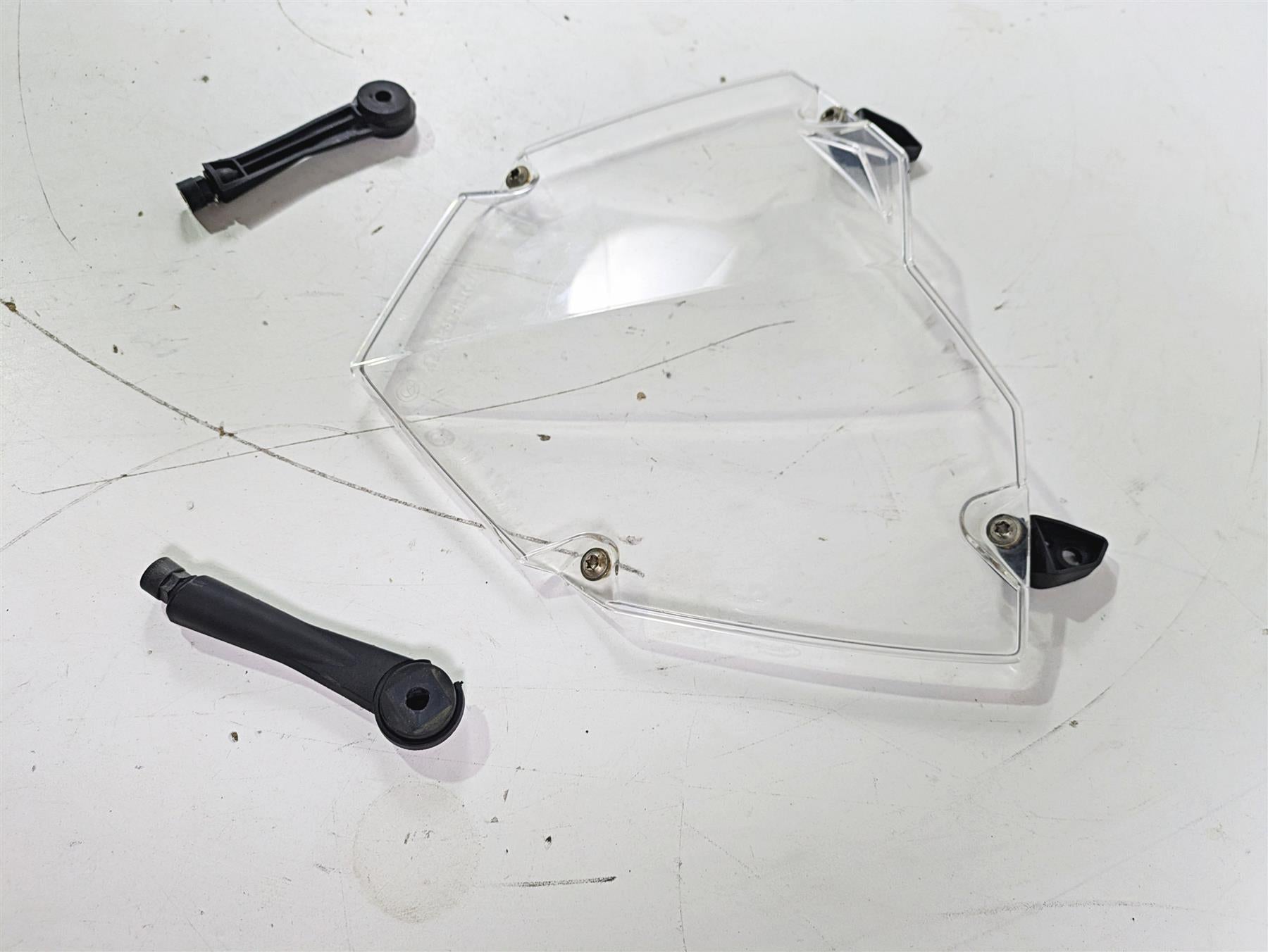 2015 BMW R1200GS Adv K51 Headlight Clear Screen Shield Screen 77518530685 {{ shop.shopifyCountryName }} - Mototech271