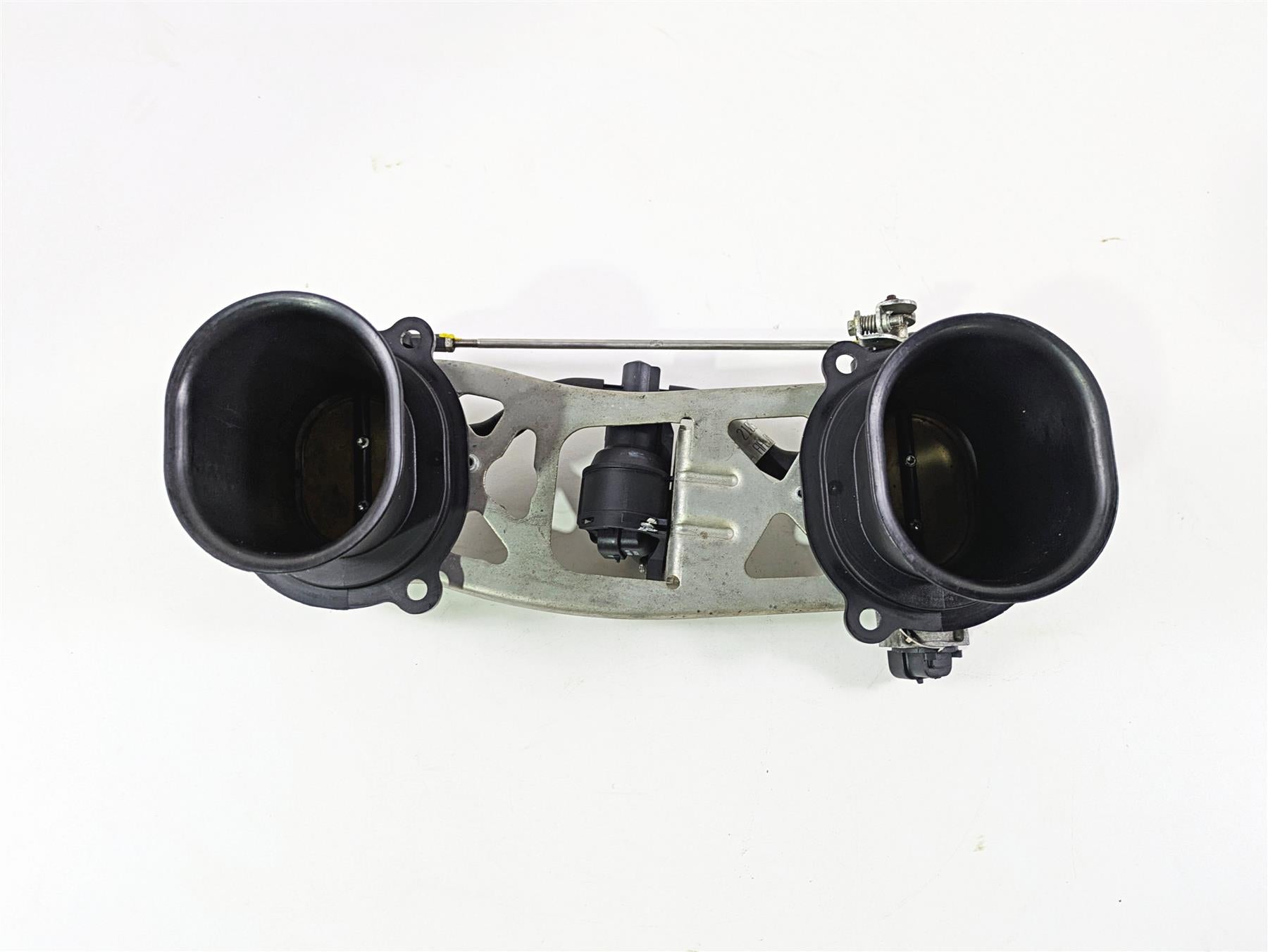 2010 Ducati Streetfighter 1098 S Throttle Body Bodies READ 28240791B {{ shop.shopifyCountryName }} - Mototech271