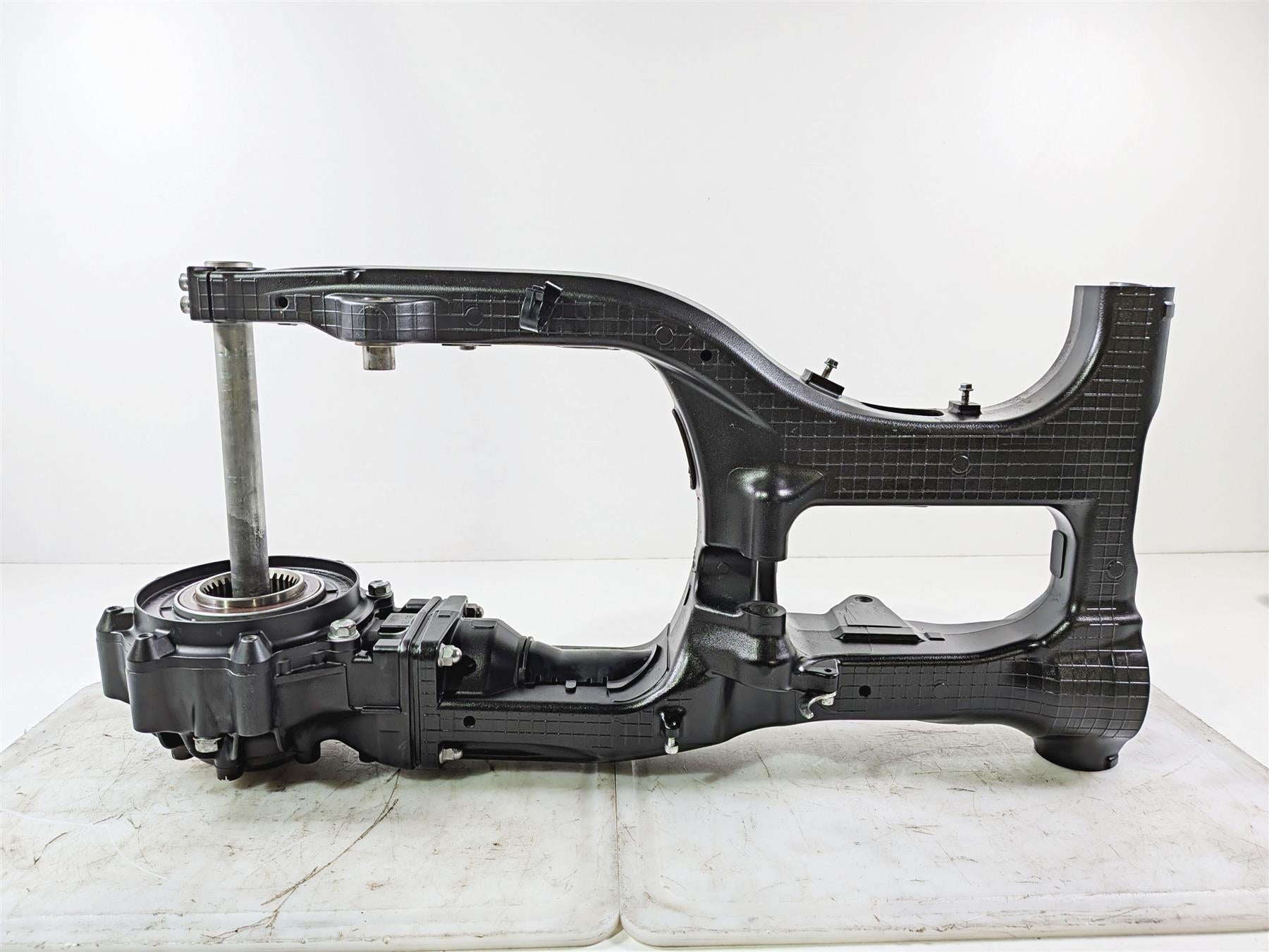 2009 Yamaha VMX17 V-Max 1700 Differential Drive Shaft Swingarm 2S3-46101-00-00-Mototech271