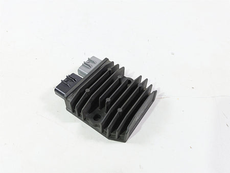 2016 Ducati Monster 1200 S Rectifier Voltage Regulator 54040321A SH821AA {{ shop.shopifyCountryName }} - Mototech271