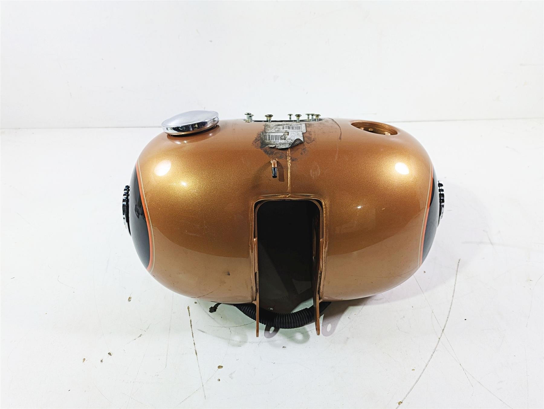 2008 Harley FLSTC 105TH Softail Heritage Fuel Gas Petrol Tank 5 Gallon 61000800 {{ shop.shopifyCountryName }} - Mototech271