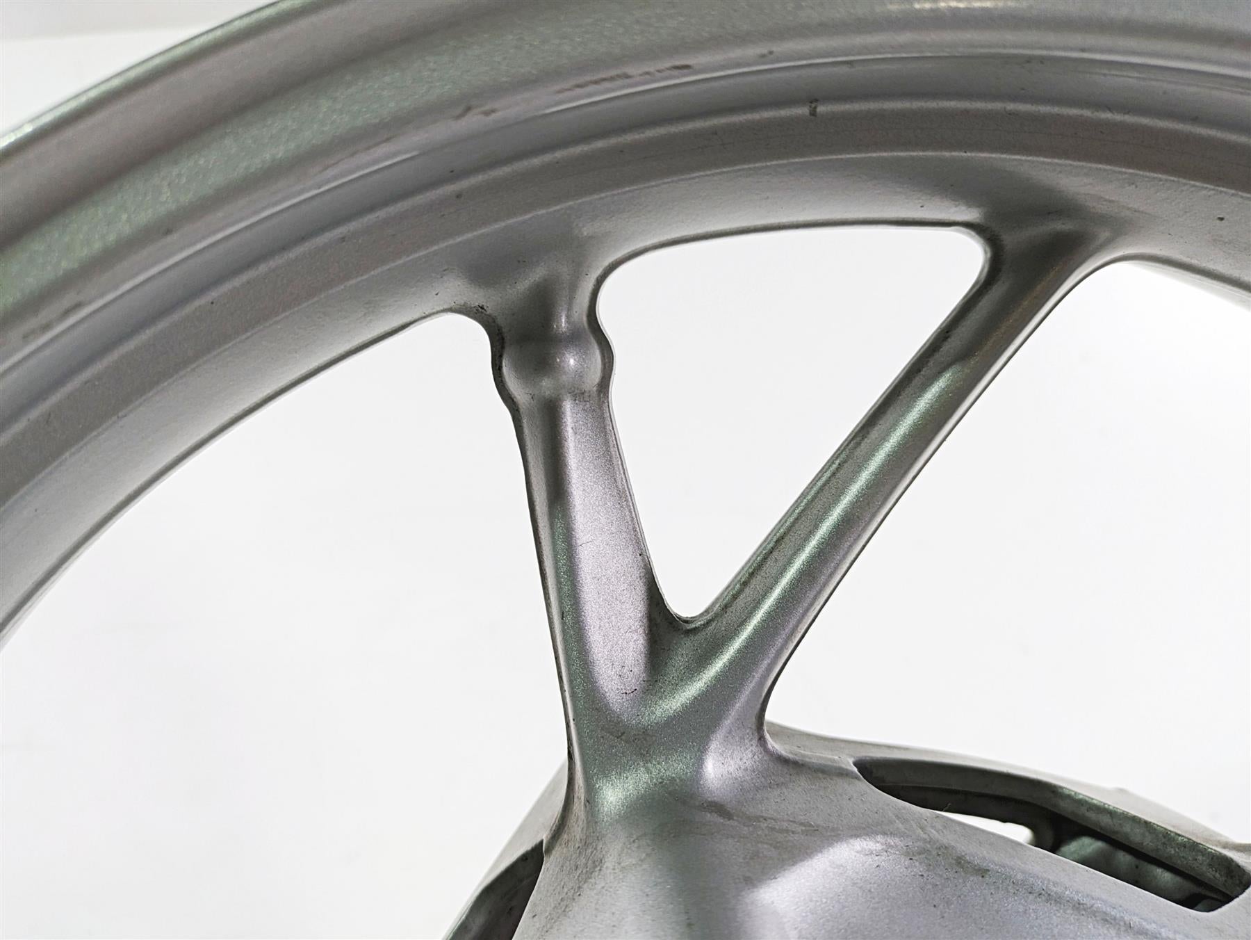 2014 BMW R1200 RT RTW K52 Straight 17x3.5 Front Wheel Rim 36318538086 {{ shop.shopifyCountryName }} - Mototech271