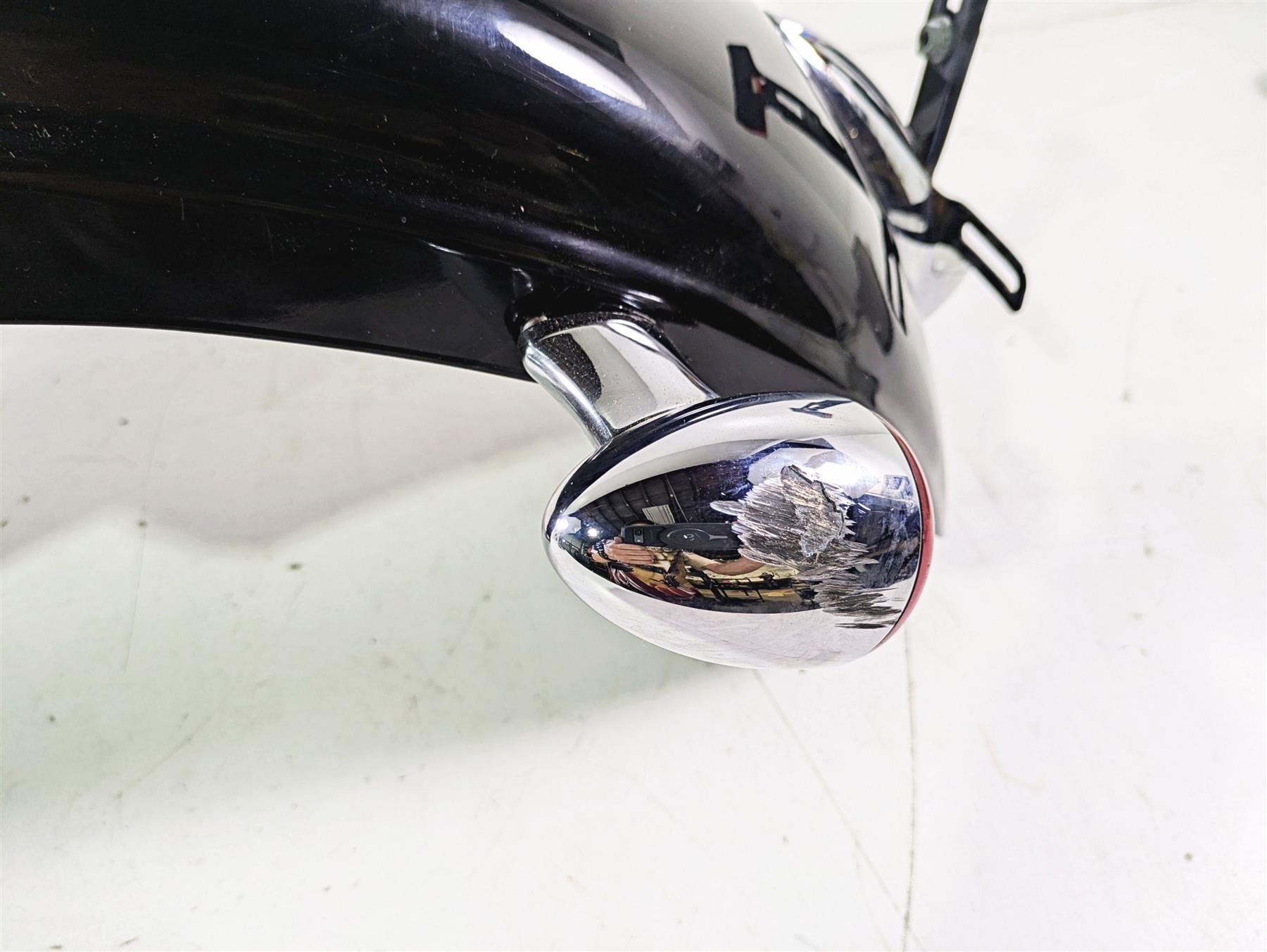 2009 Harley FXCWC Softail Rocker Rear Fender Vivid Black - Read 60132-08A {{ shop.shopifyCountryName }} - Mototech271