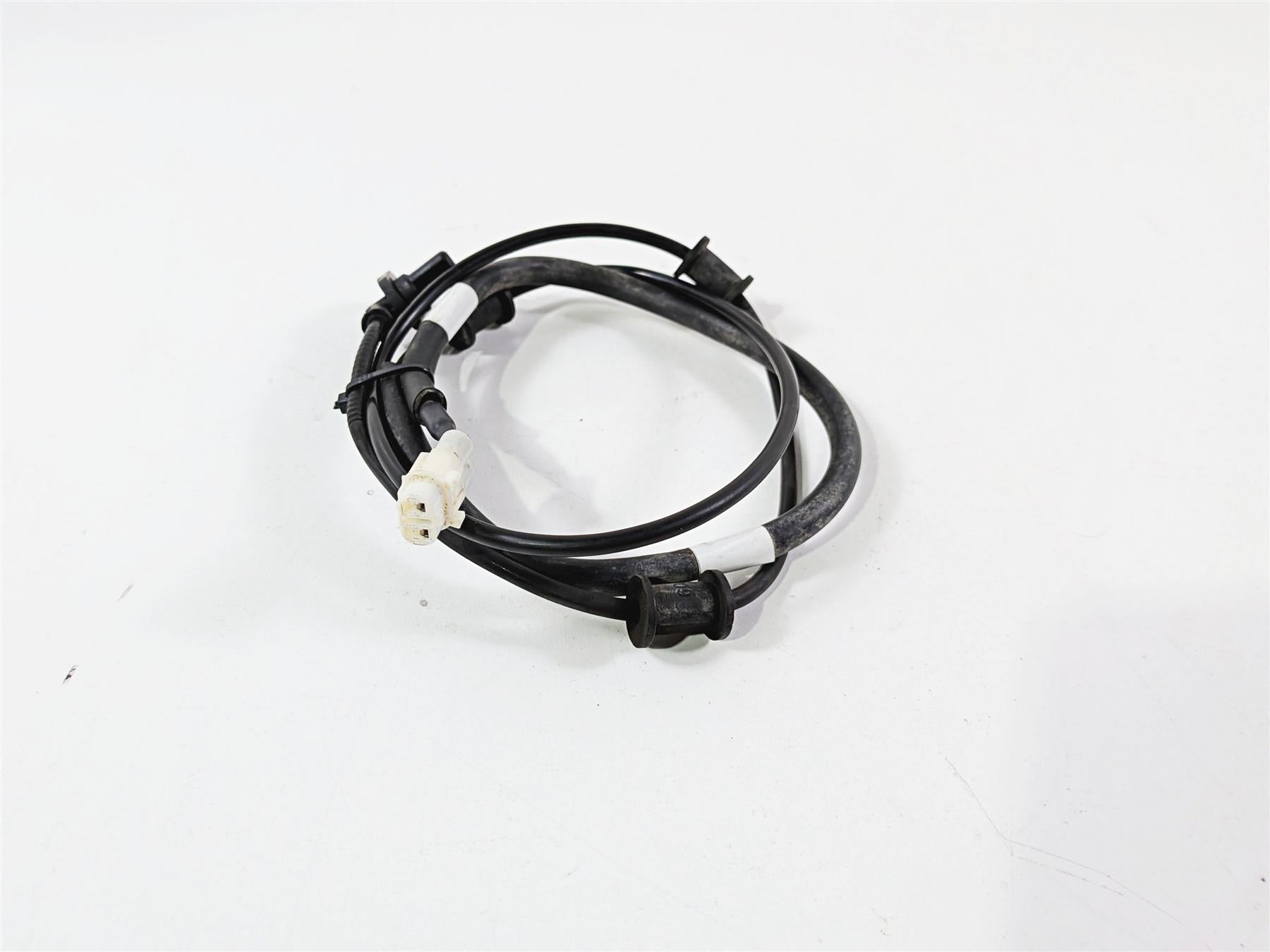 2012 Yamaha XT1200 Super Tenere Front Abs Brake Wheel Speed Sensor 23P-85970-00 {{ shop.shopifyCountryName }} - Mototech271