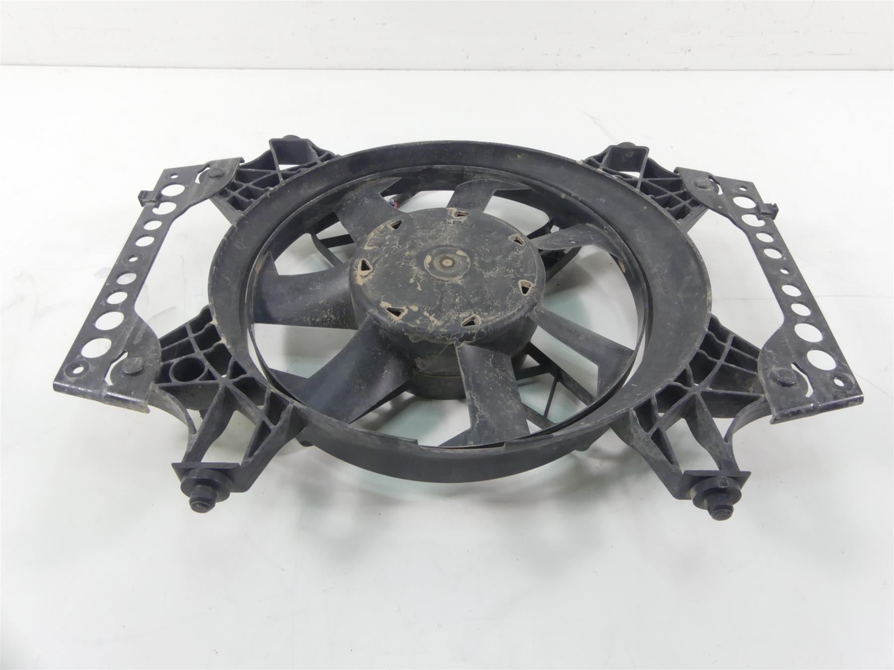 2018 Polaris RZR1000 XP EPS Turbo Dynamix Radiator Cooling Fan - Tested 2414657 {{ shop.shopifyCountryName }} - Mototech271