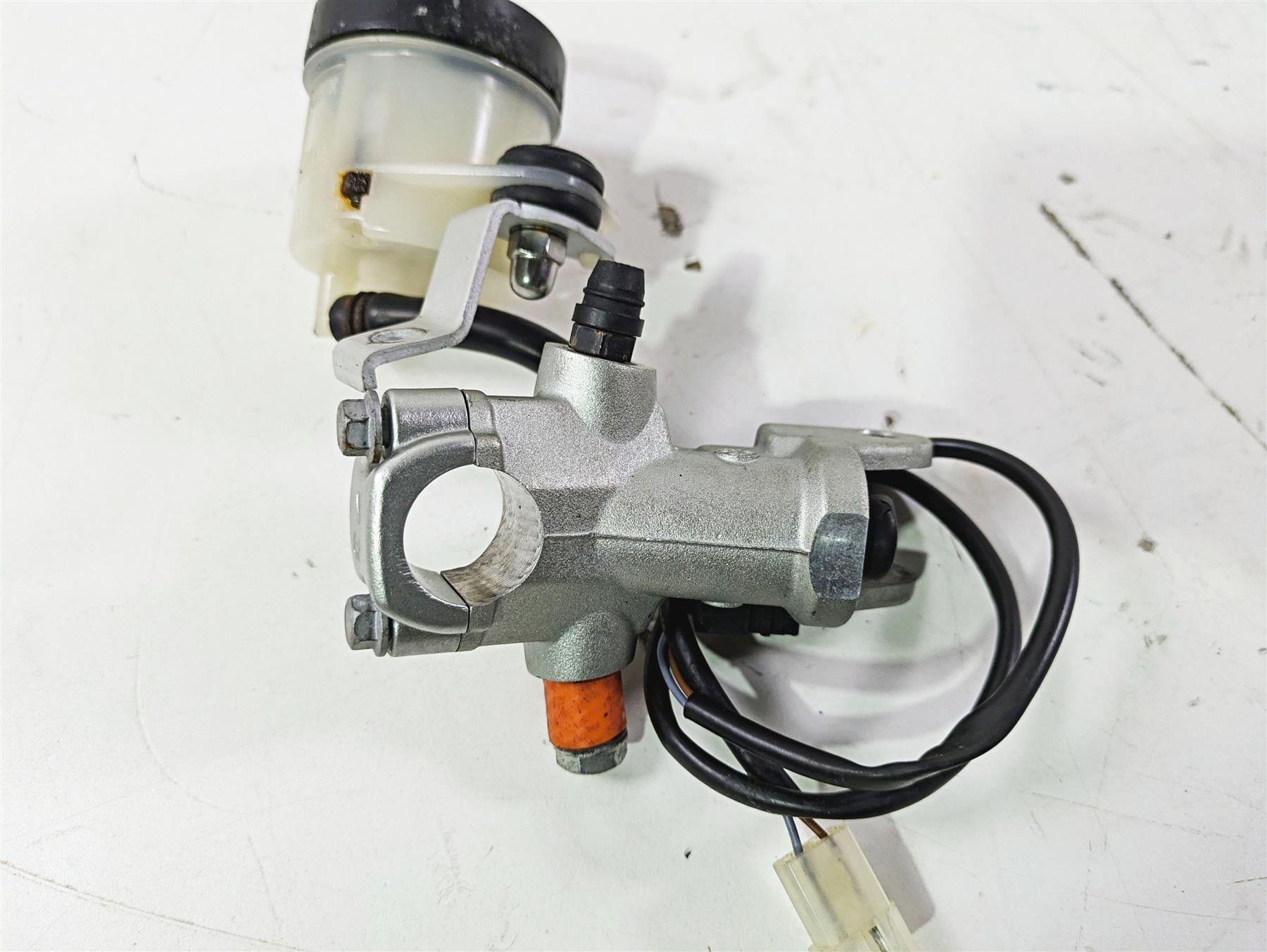 2008 Aprilia RSVR 1000 Factory Brembo Front Radial Brake Master Cylinder AP8133663 {{ shop.shopifyCountryName }} - Mototech271
