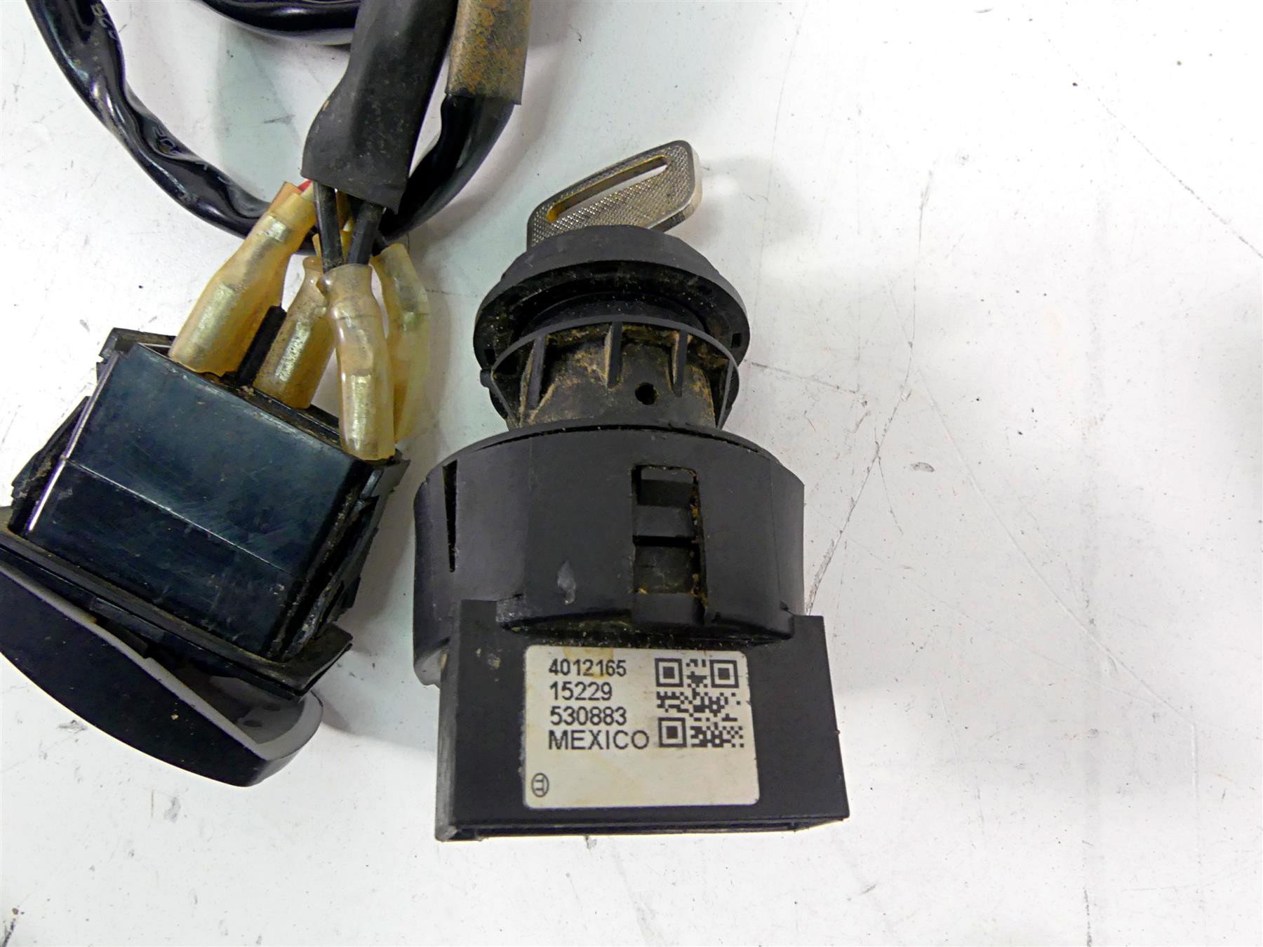 2016 Polaris RZR XP 1000 EPS Ignition Light Awd & More Switch Set 4012165 {{ shop.shopifyCountryName }} - Mototech271