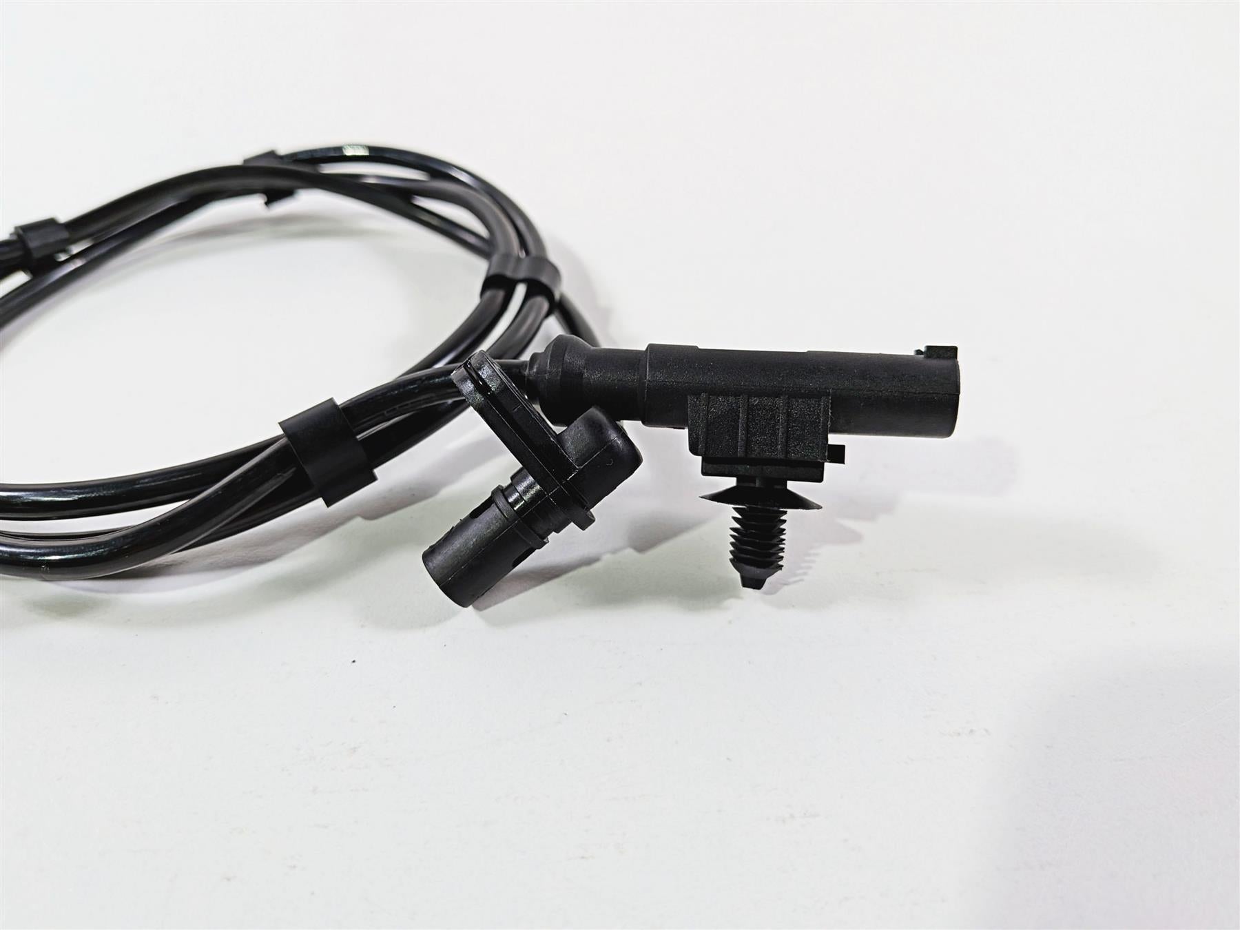 2019 Ducati 959 Panigale Bosch Rear Abs Brake Wheel Speed Sensor 55212121B {{ shop.shopifyCountryName }} - Mototech271