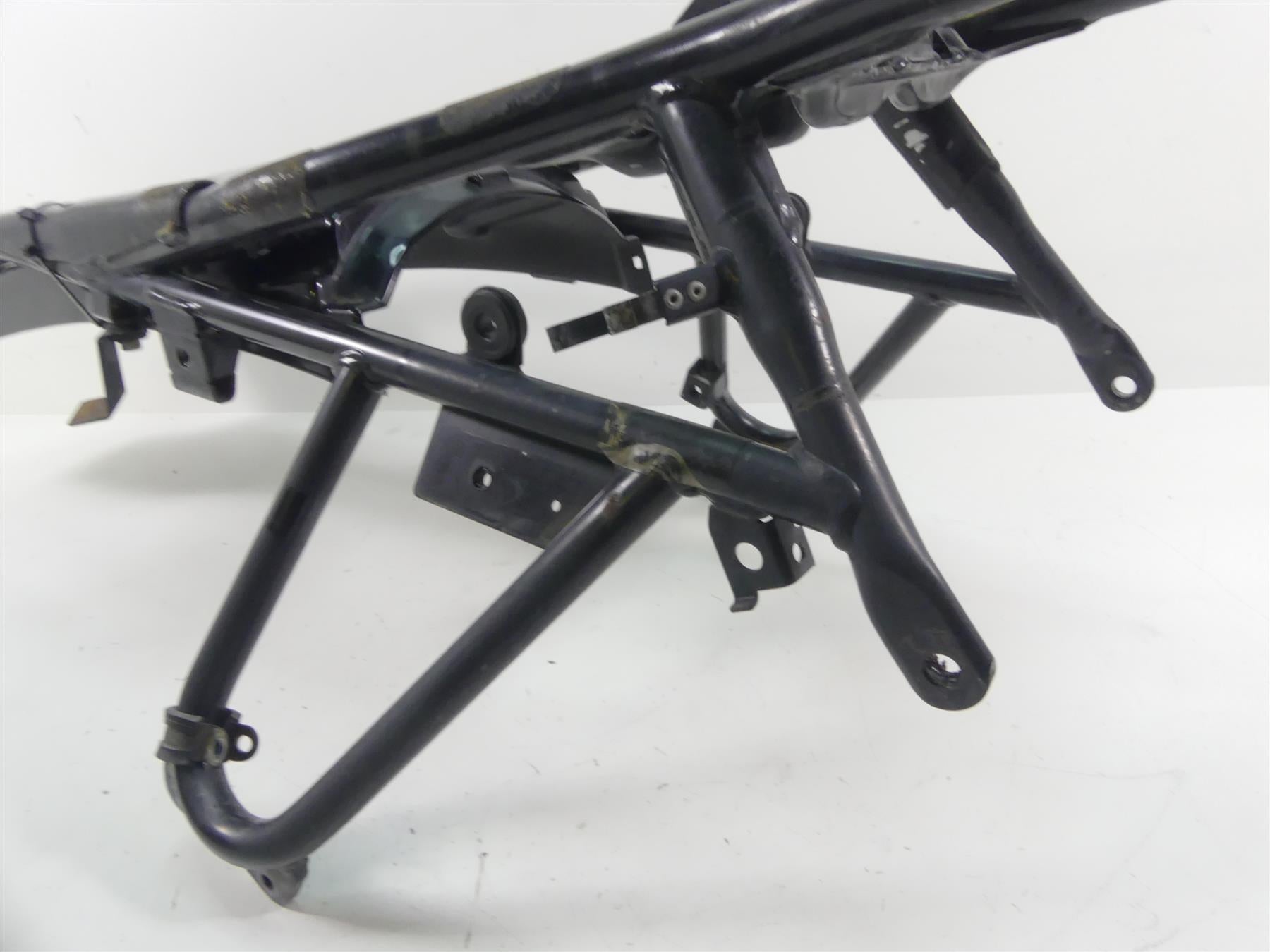 2001 BMW R1150 GS R21 Straight Rear Subframe Inner Fender 46517661423 {{ shop.shopifyCountryName }} - Mototech271