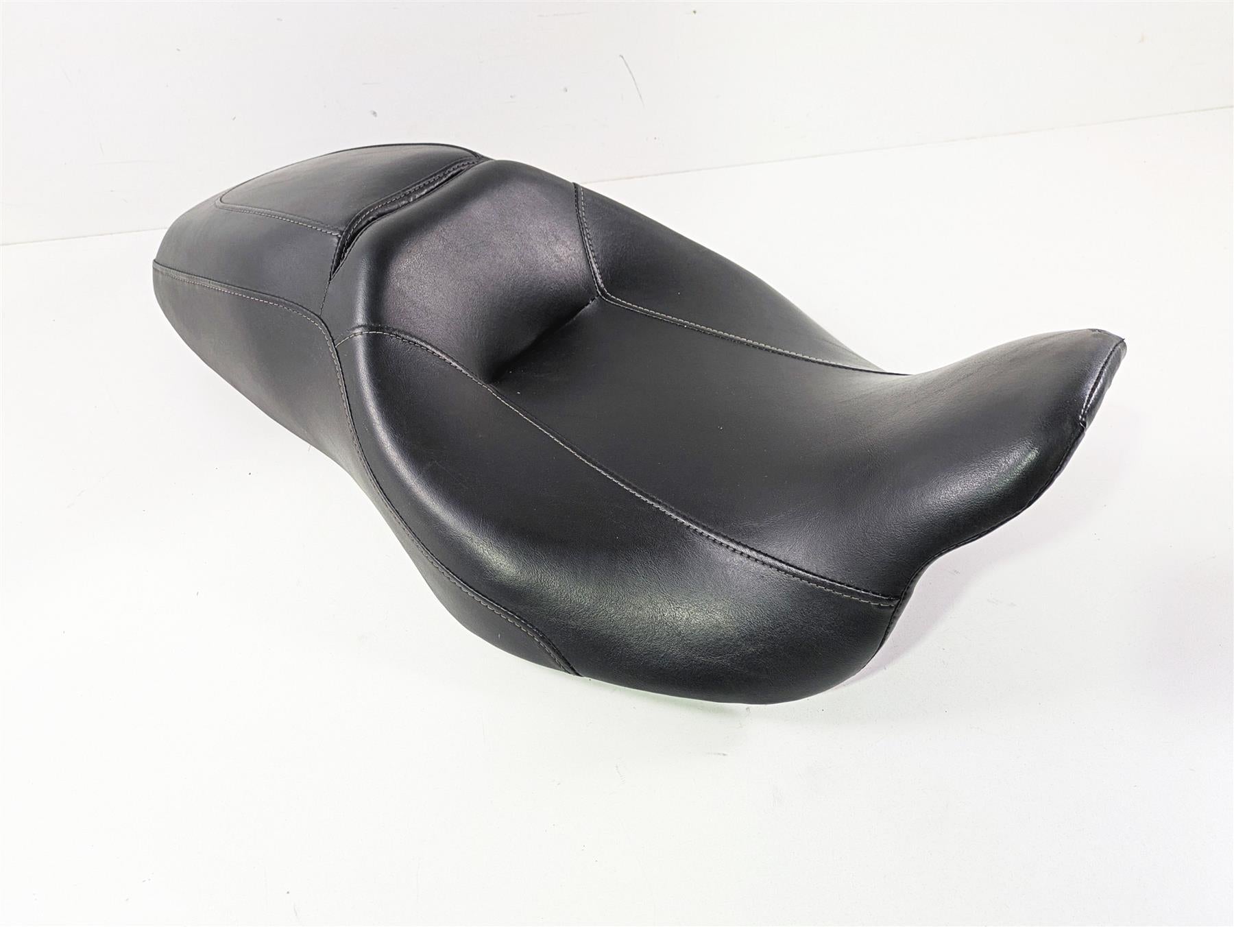 2021 Harley Touring FLTRX Road Glide Duo Driver Seat Saddle Low - Read 52000142