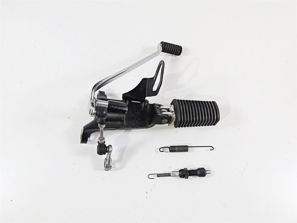 2005 Suzuki VZ800 M50 Boulevard Left Footpeg + Shifter Lever & Parts 43521-41F01 {{ shop.shopifyCountryName }} - Mototech271