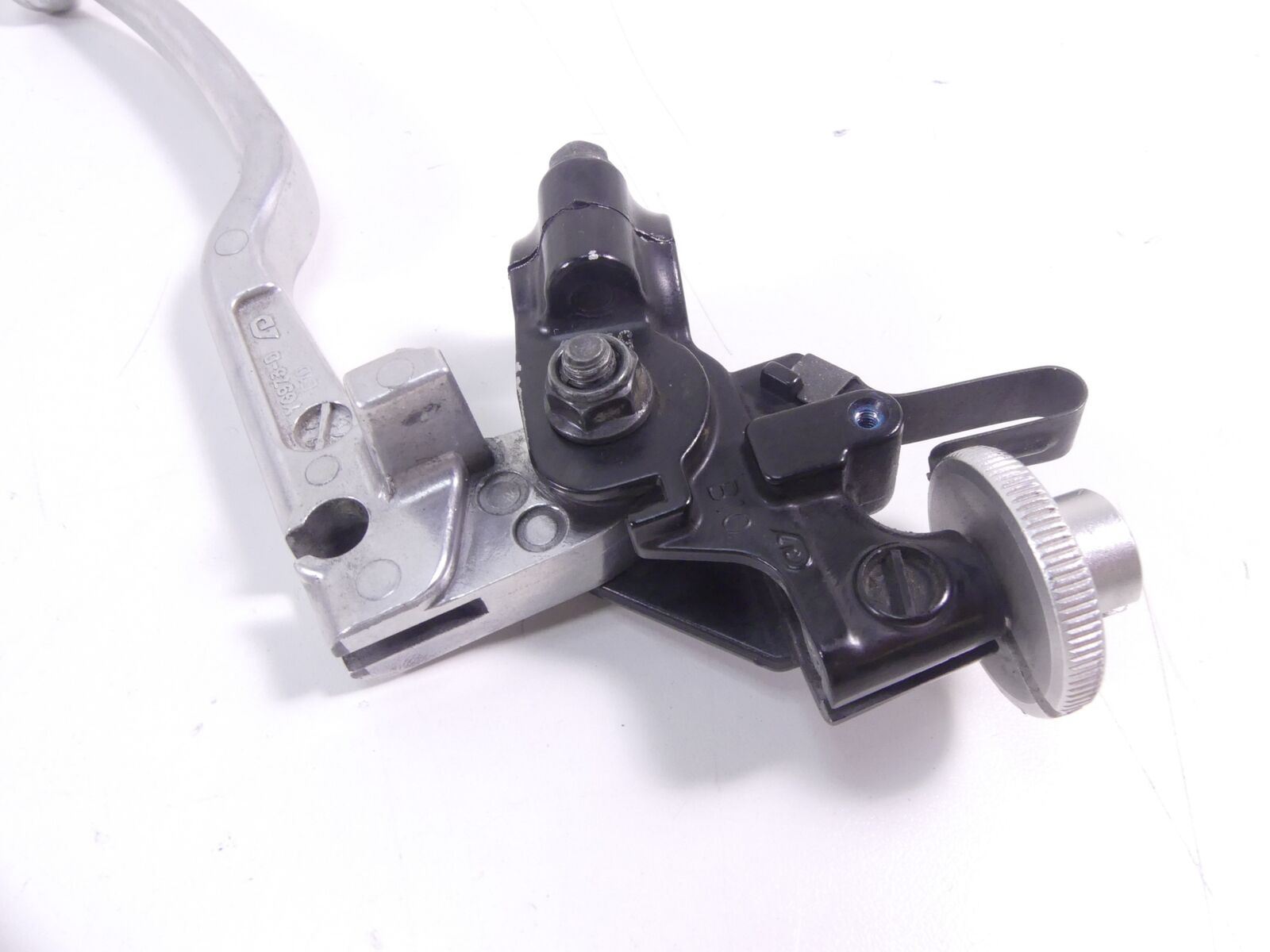 2015 Yamaha YZF-R1M Clutch Perch & Lever 4XV-82911-10-00 5EB-83912-03-00 {{ shop.shopifyCountryName }} - Mototech271