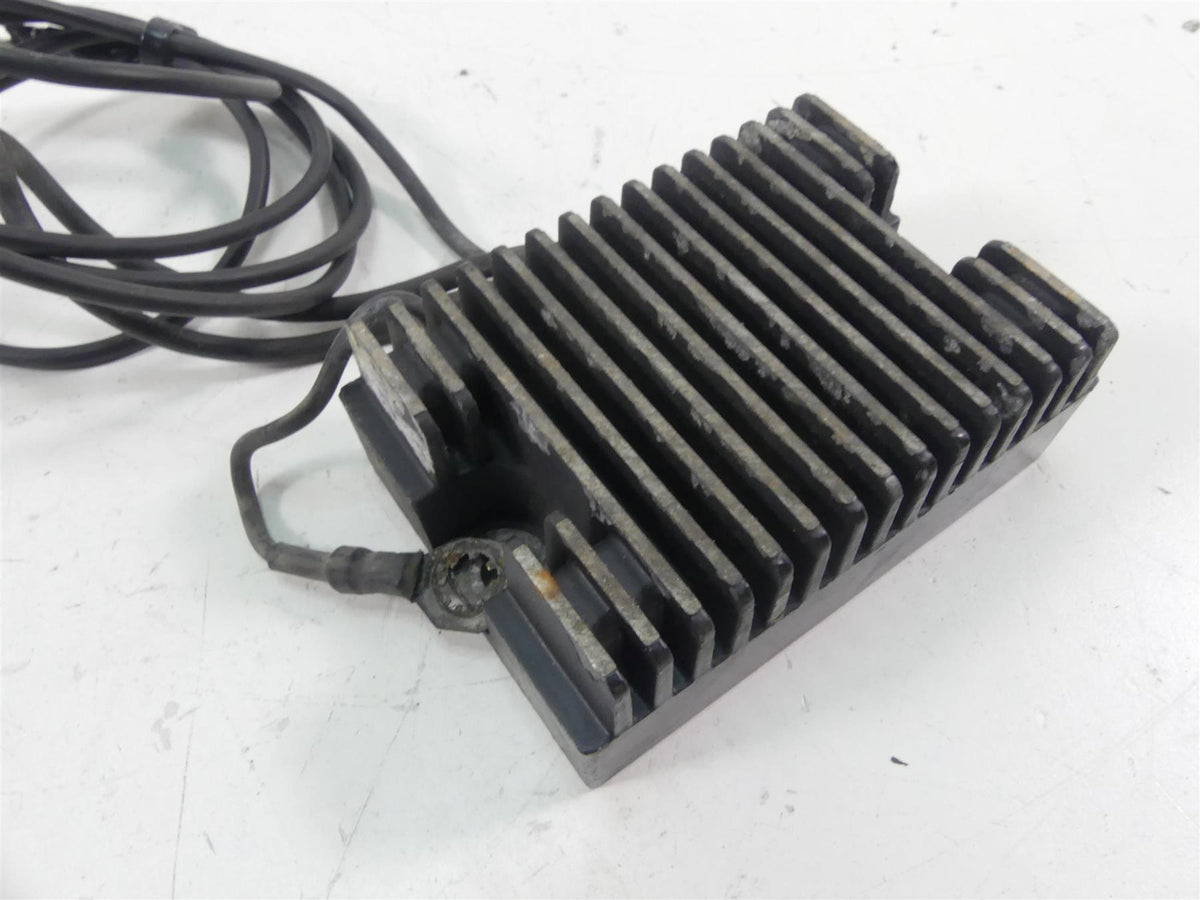1998 Harley Dyna FXDL Low Rider Rectifier Voltage Regulator + Cover 74519-88B {{ shop.shopifyCountryName }} - Mototech271