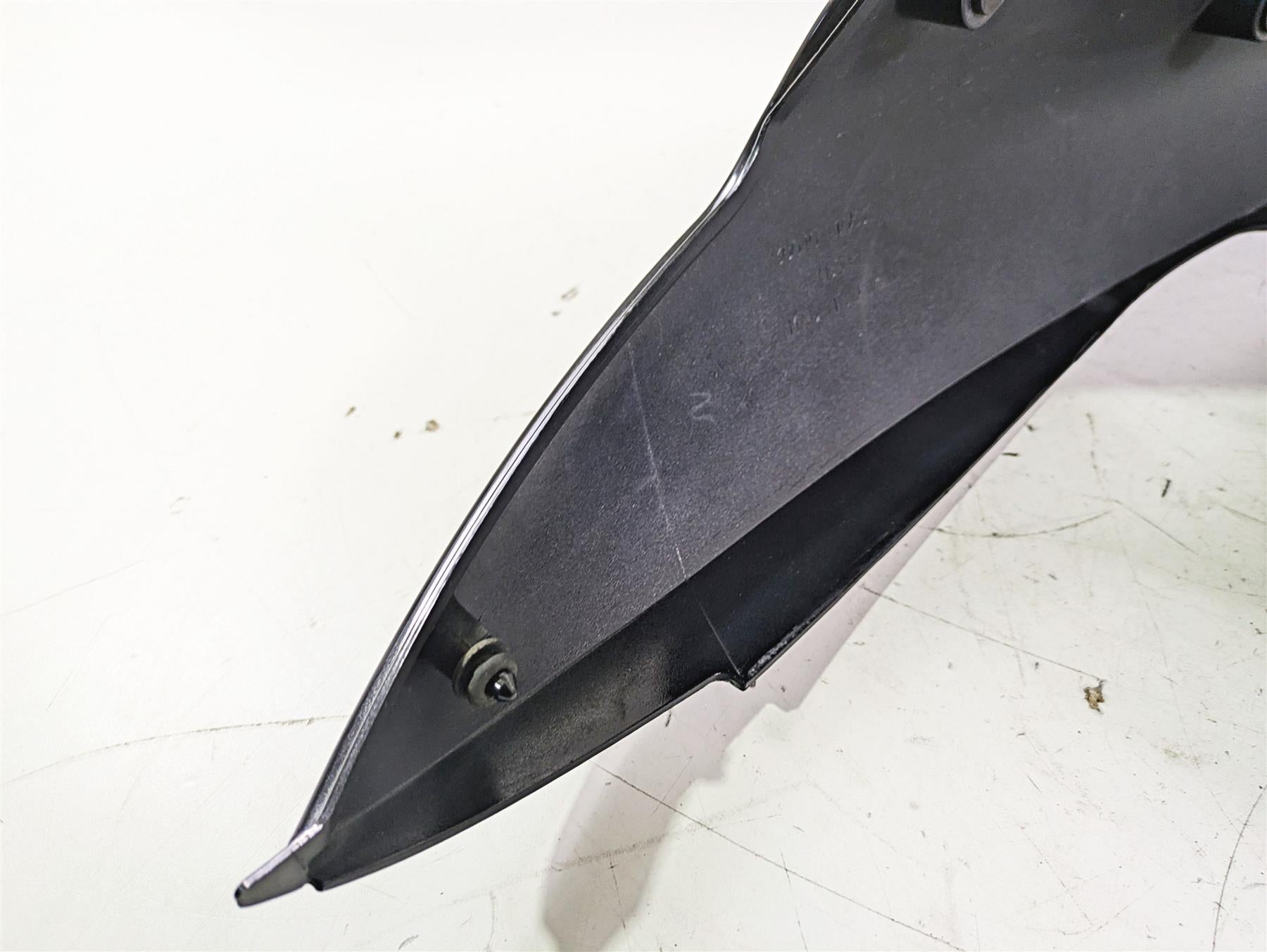 2005 Kawasaki ZX12R Ninja Rear Tail Fairing Cover Cowl 36040-1053 {{ shop.shopifyCountryName }} - Mototech271
