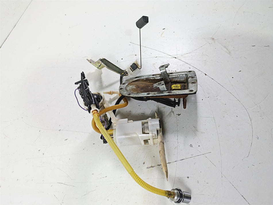 2007 Harley FXDWG Dyna Wide Glide Fuel Gas Petrol Pump - Tested 61016-04B {{ shop.shopifyCountryName }} - Mototech271