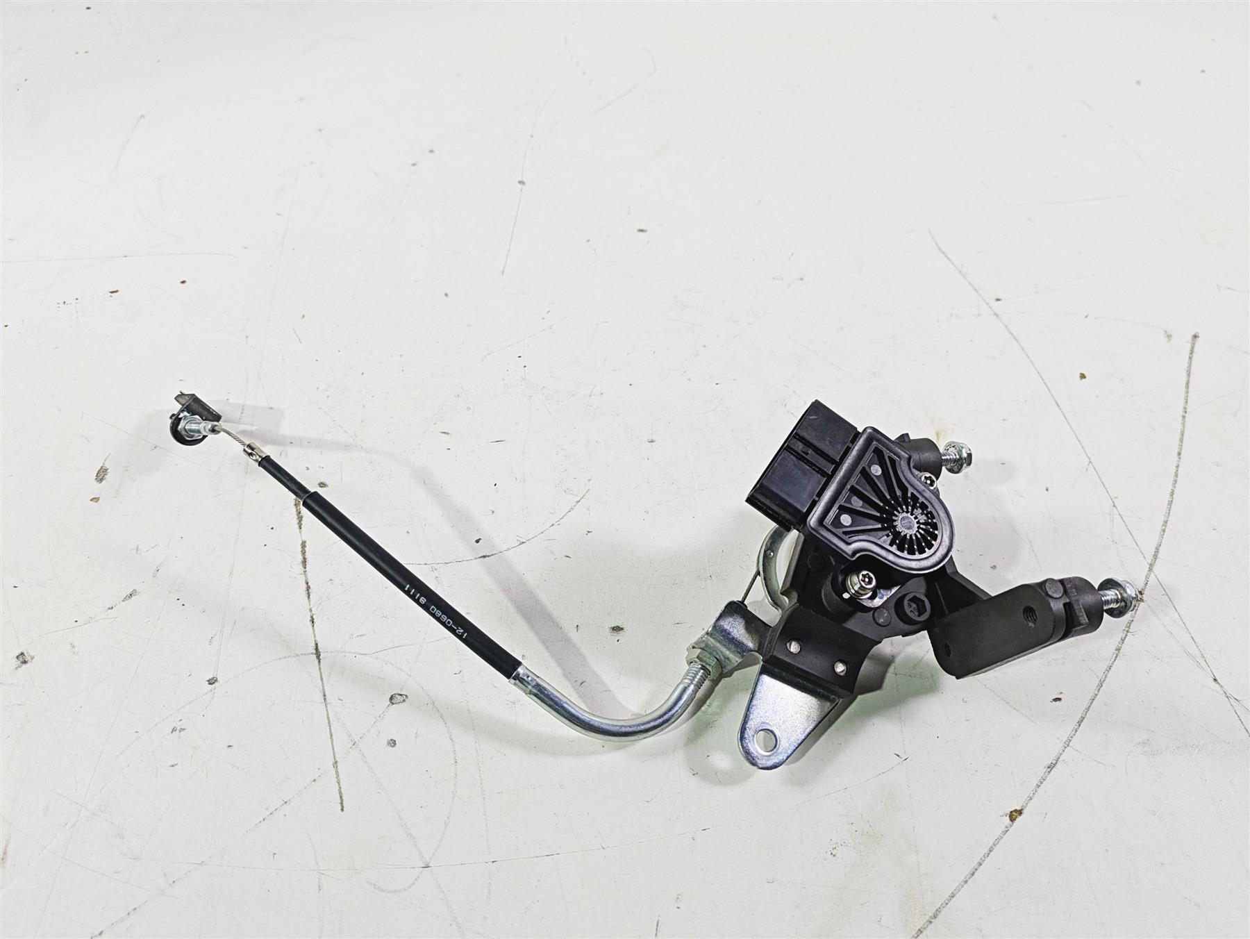 2020 Kawasaki Teryx KRX KRF 1000 Mikuni Throttle Sensor & Cable 39074-0004 {{ shop.shopifyCountryName }} - Mototech271