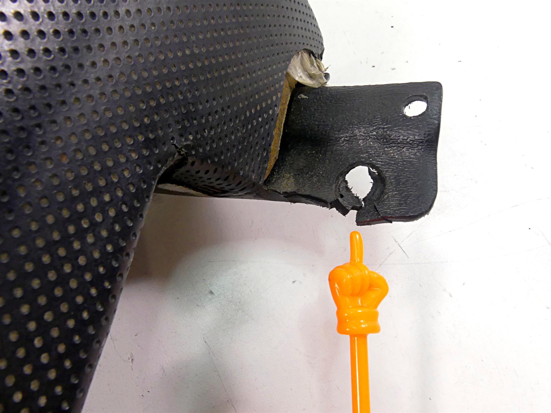2013 Harley VRSCF Muscle Vrod Rear Passenger Pillion Seat Saddle - Read 52438-09 {{ shop.shopifyCountryName }} - Mototech271