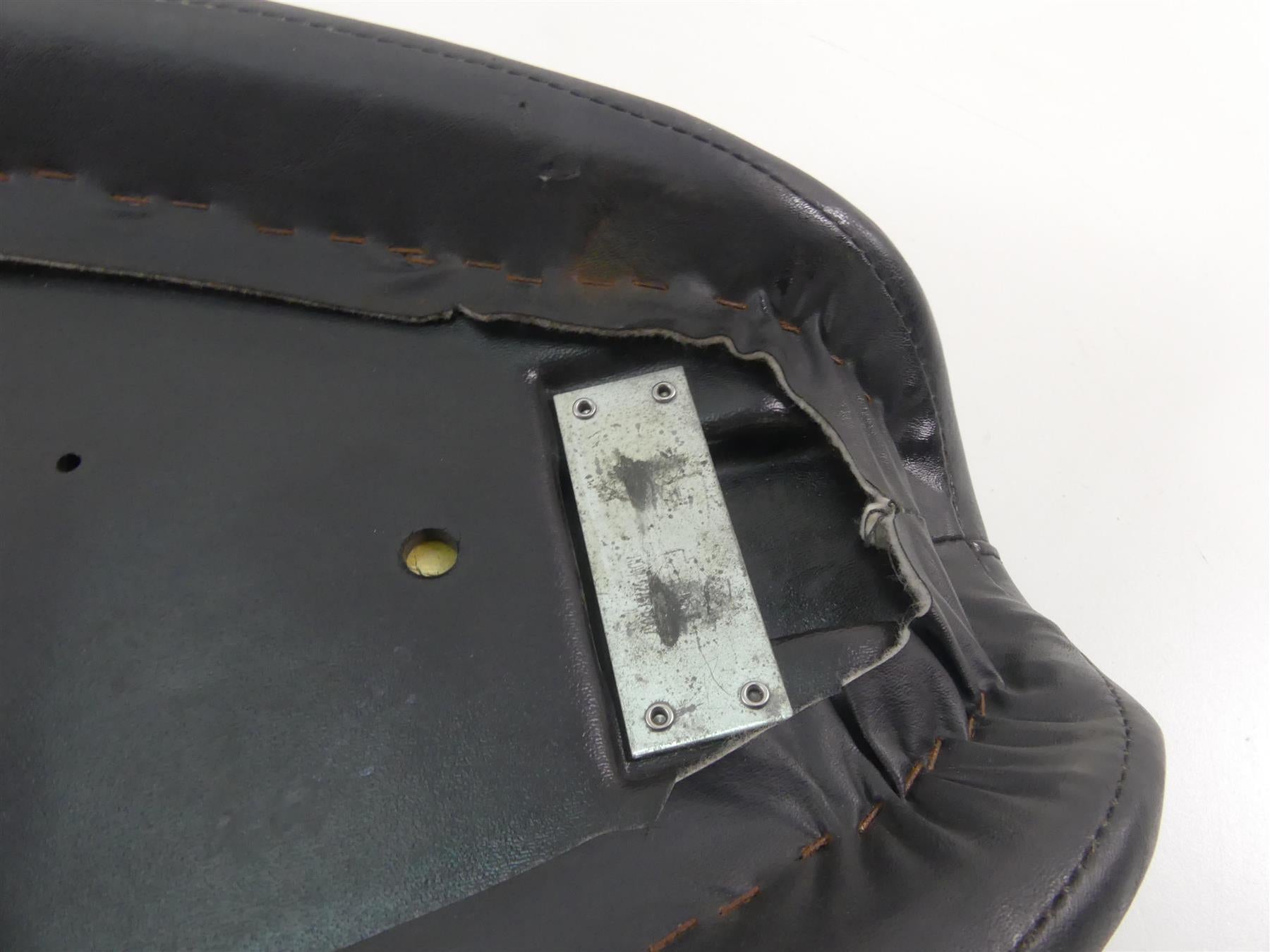 2003 Harley Sportster XL1200 C 100th Anniv Dual Seat Saddle Set 51041-03 {{ shop.shopifyCountryName }} - Mototech271