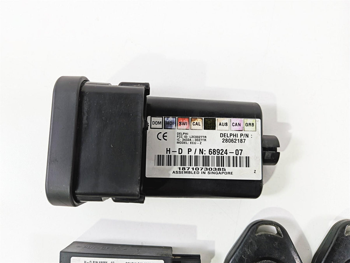 2011 Harley Touring FLHTCU CVO Electra Glide Tssm Module Fob & Antenna 68924-07-Mototech271