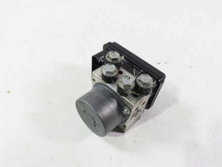 2018 Harley FXBR Softail Breakout Abs Brake Pump Unit Module 41100044B {{ shop.shopifyCountryName }} - Mototech271