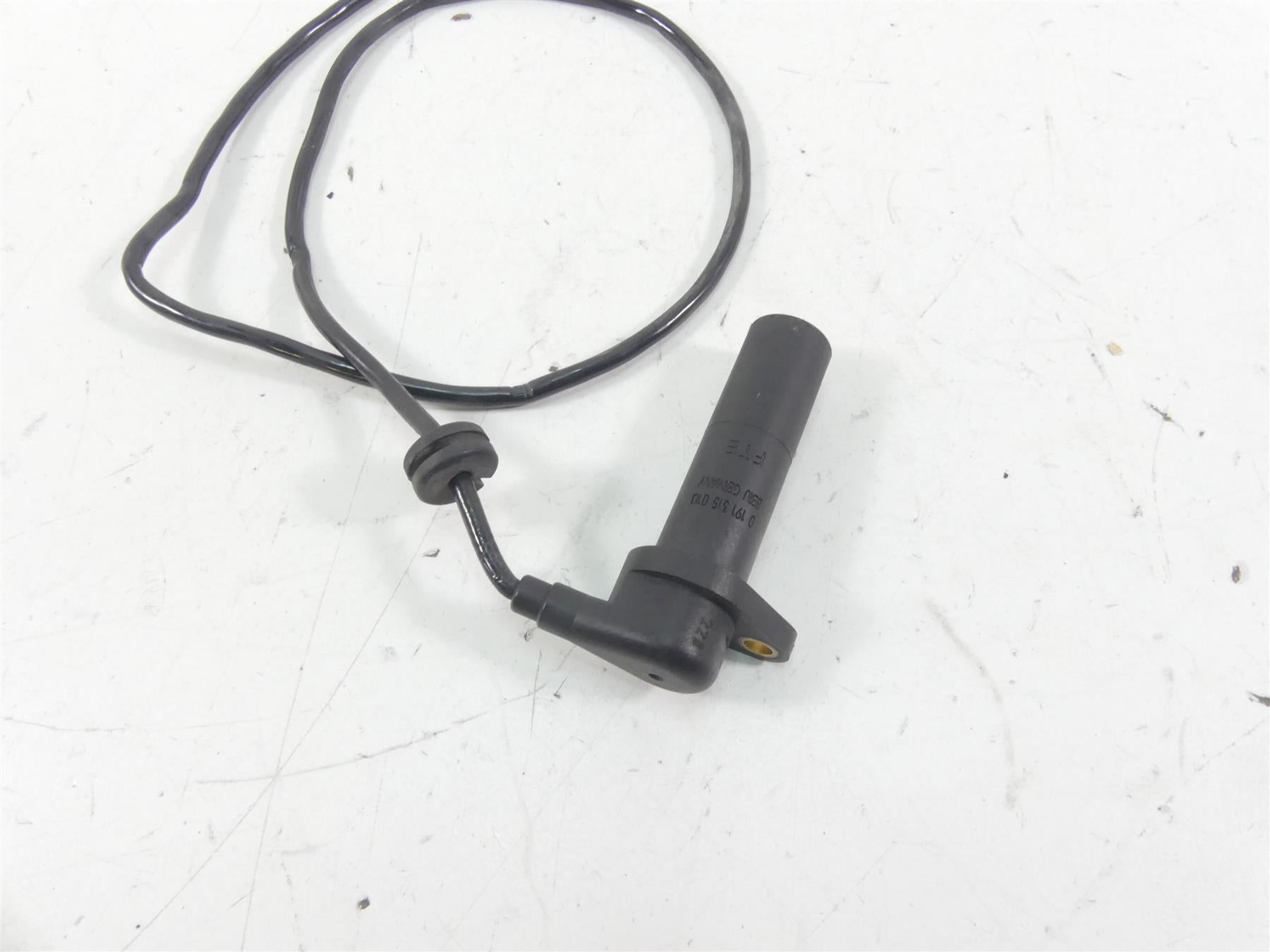 2003 BMW R1150 GS R21 Rear Abs Brake Wheel Speed Sensor Integral 34327670028 {{ shop.shopifyCountryName }} - Mototech271