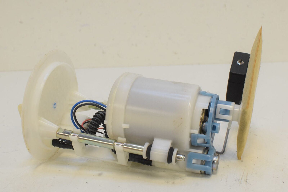 2016 Yamaha YXZ1000 R EPS Fuel Gas Petrol Pump -Tested B16-13907 B16-13907-02-00 {{ shop.shopifyCountryName }} - Mototech271