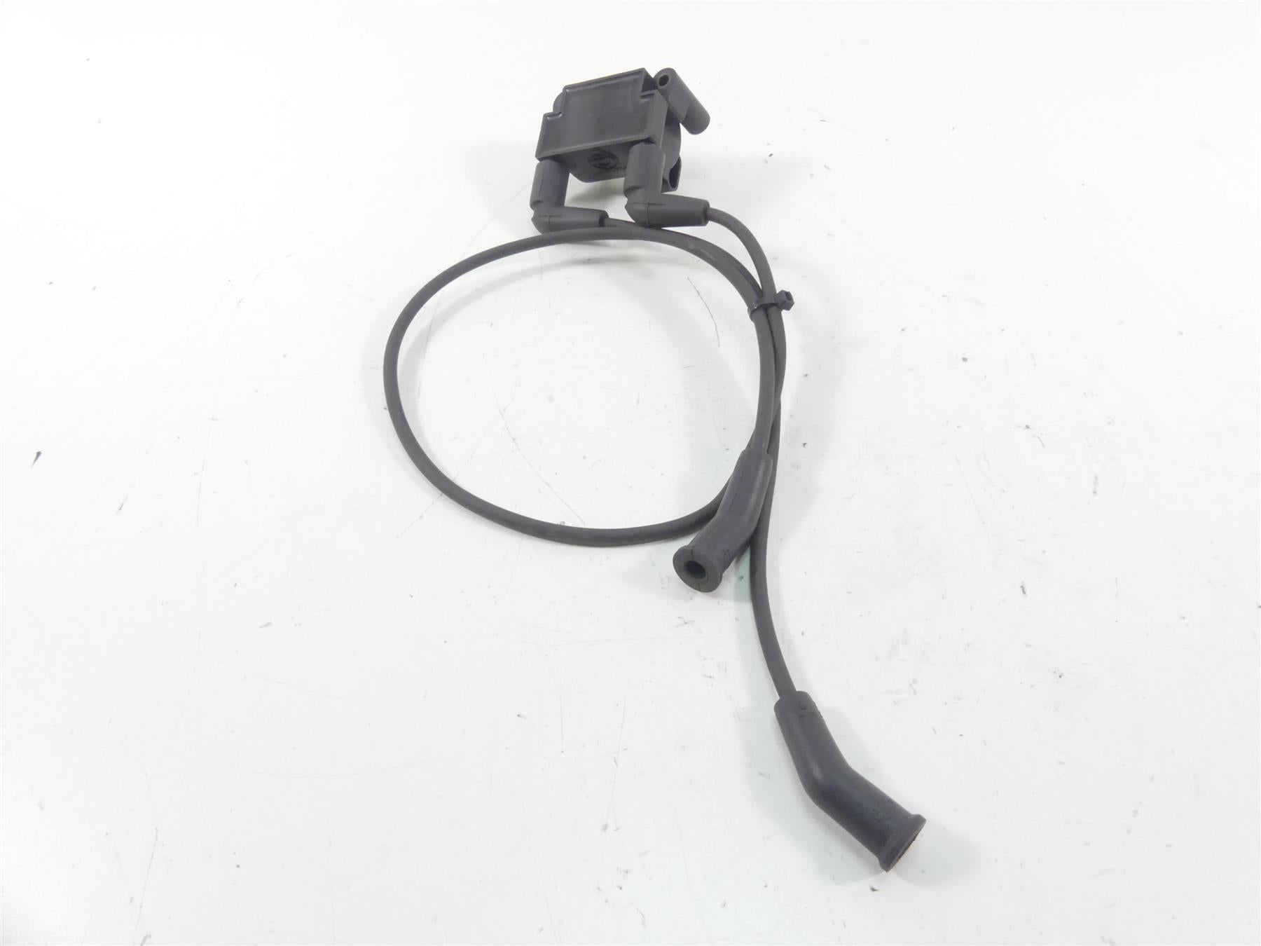 2012 Harley Touring FLHTP Electra Glide Ignition Coil Wires & Plugs 31696-07A {{ shop.shopifyCountryName }} - Mototech271