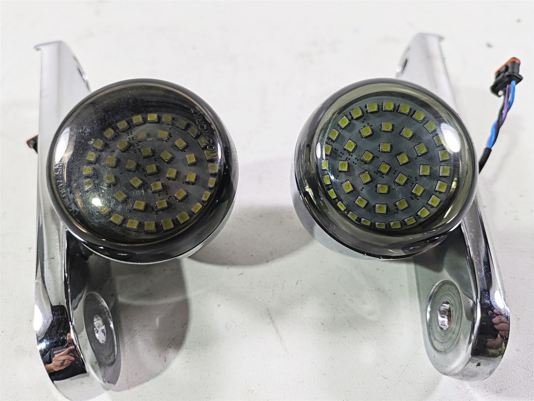 2020 Harley Touring FLHT Electra Glide Front Led Blinker & Mount Set 68000036 {{ shop.shopifyCountryName }} - Mototech271