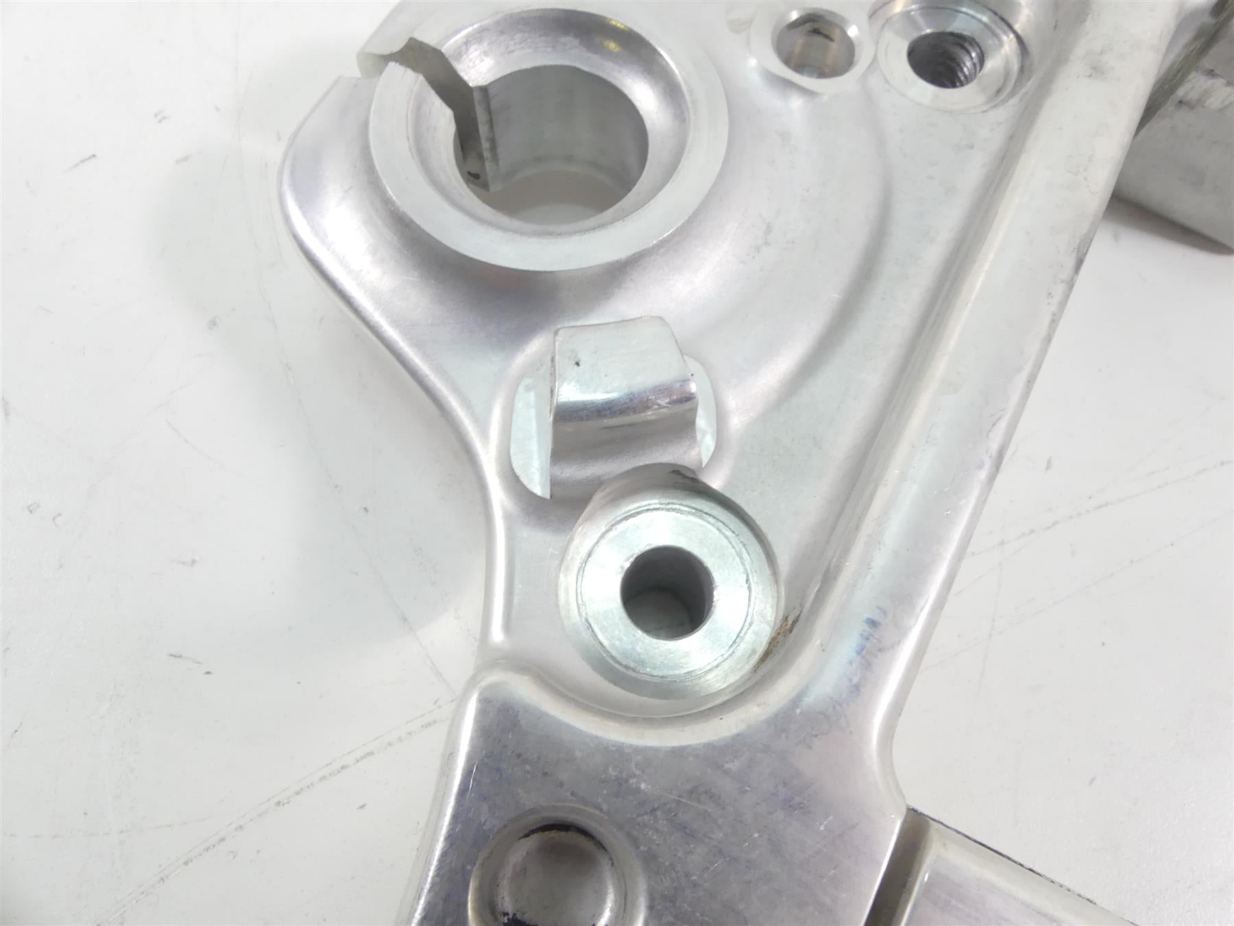 2013 Harley VRSCF Muscle V-Rod Upper Triple Tree Steering Clamp - 55mm 46891-09C {{ shop.shopifyCountryName }} - Mototech271